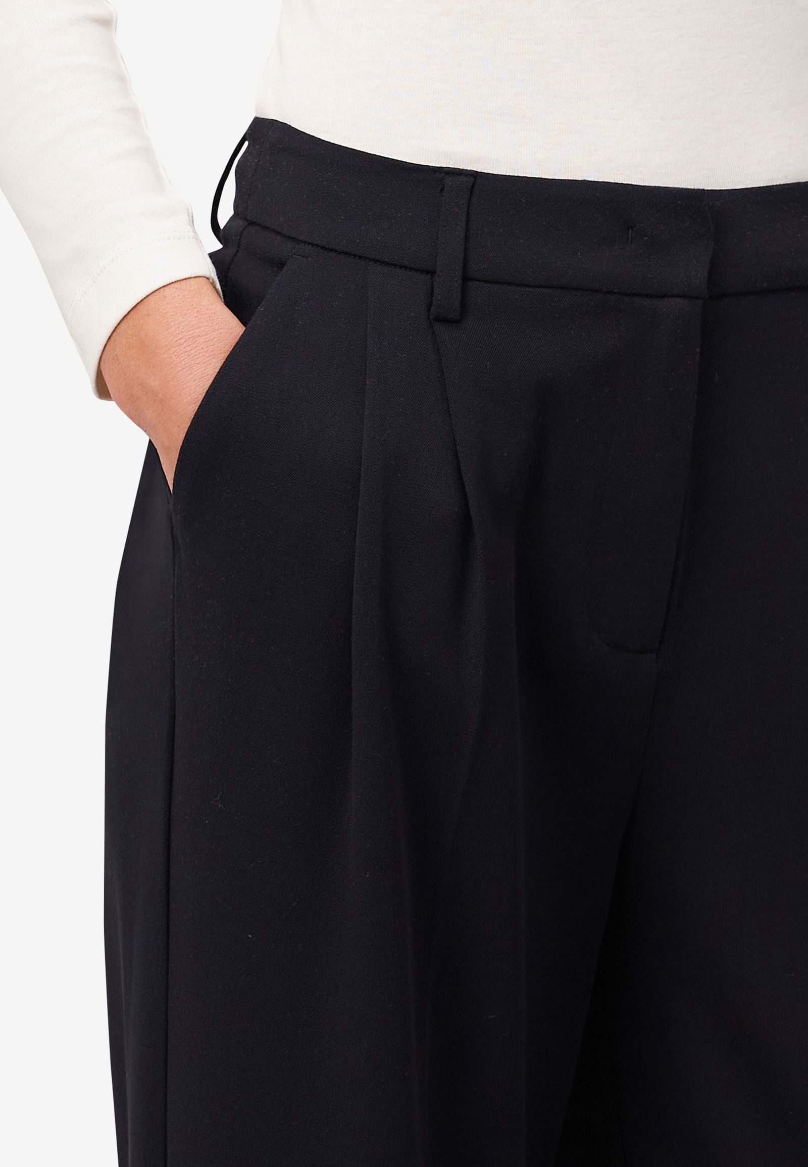 Zero |  Zero Schmale Hose  | 44 | black beauty