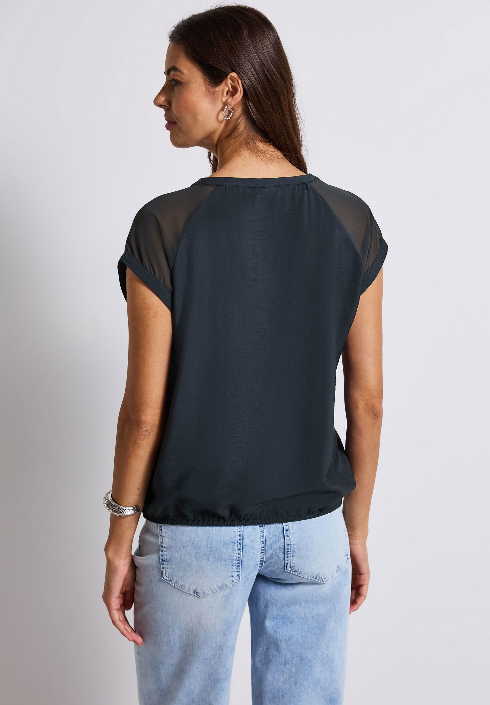  |  Blusenshirt mit Meshdetail | 42
