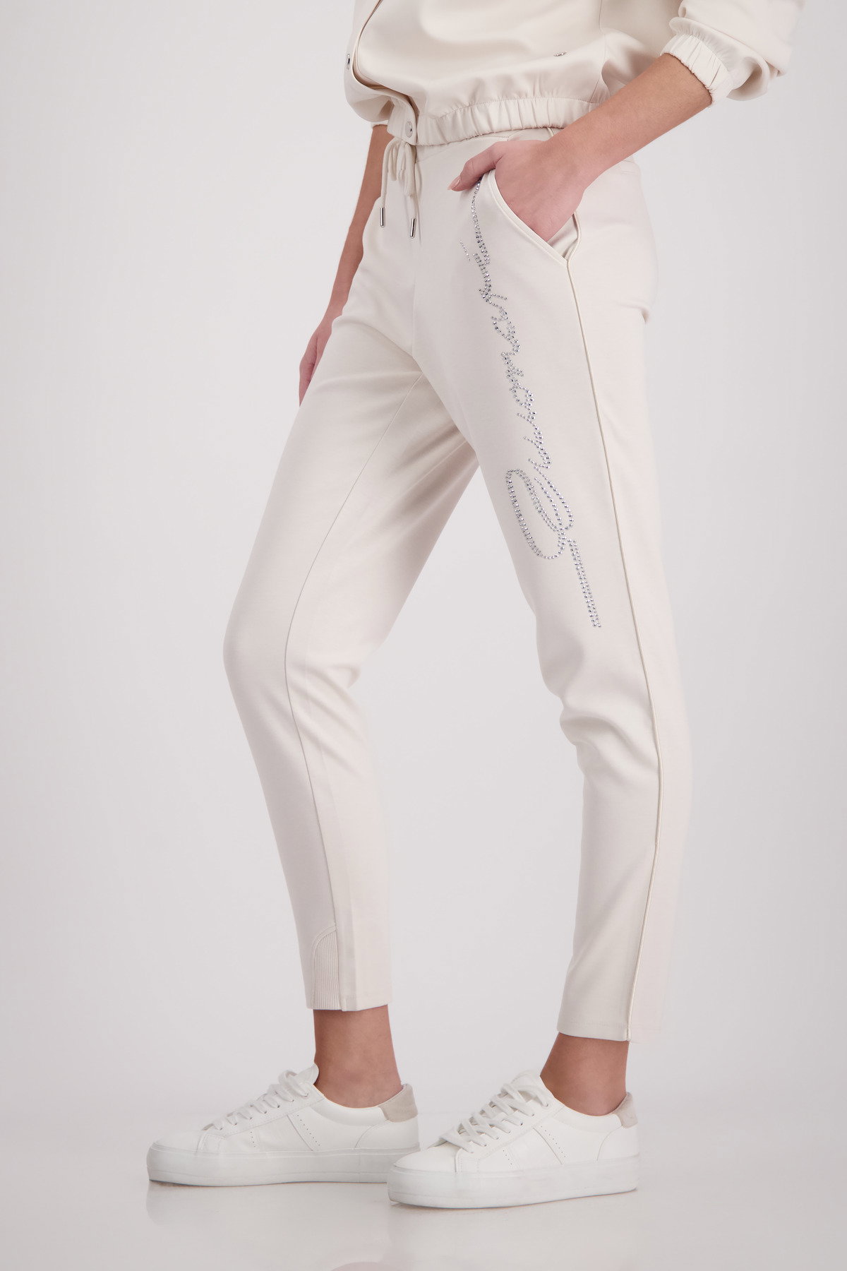 Monari Schmale Hose #2