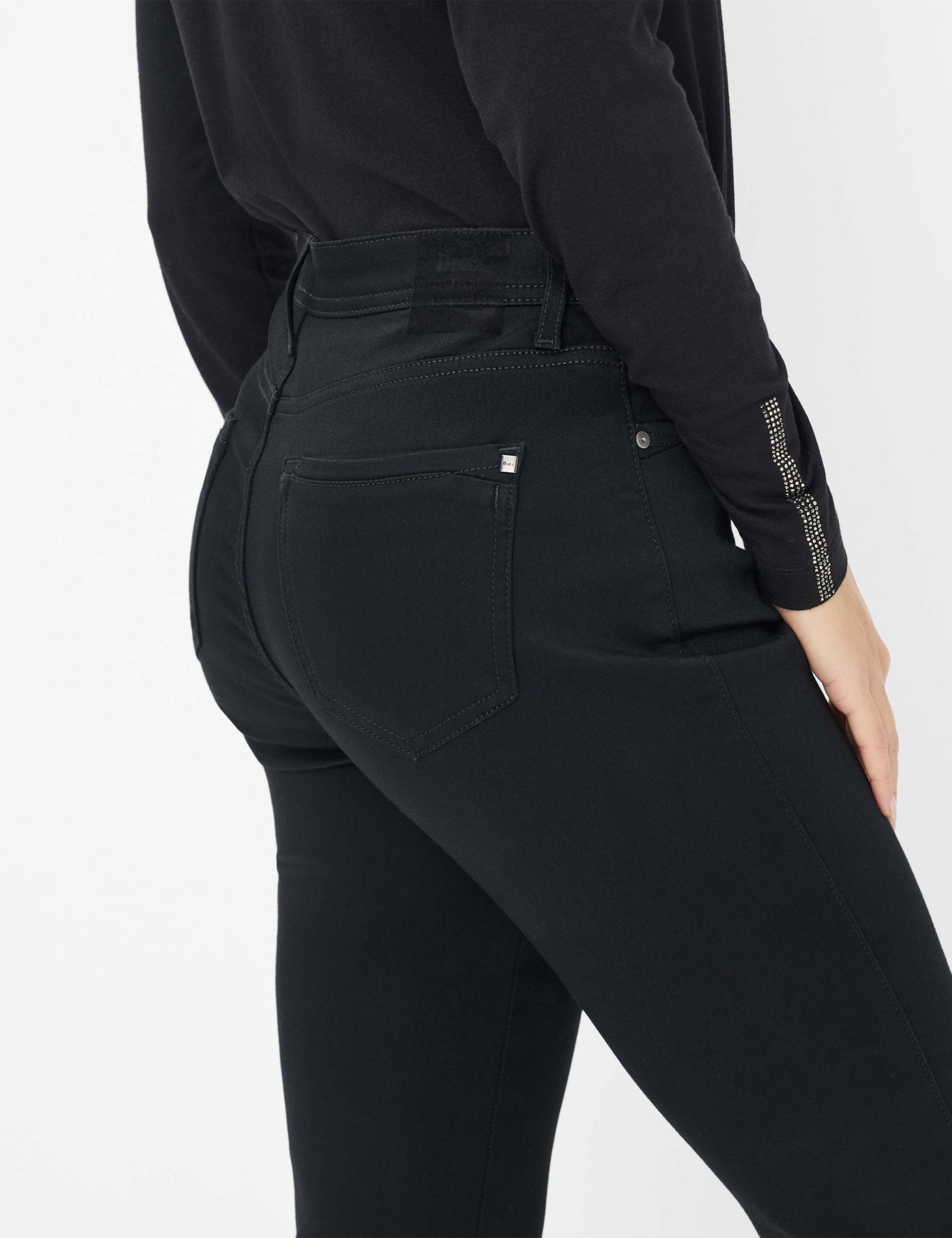 Brax Style.Carola Thermo Denim damesbroek, 22 Clean Dark Blue, 34W / 32L Brax Style.Carola Thermo Denim damesbroek, 22 Clean Dark Blue, 34W / 32L