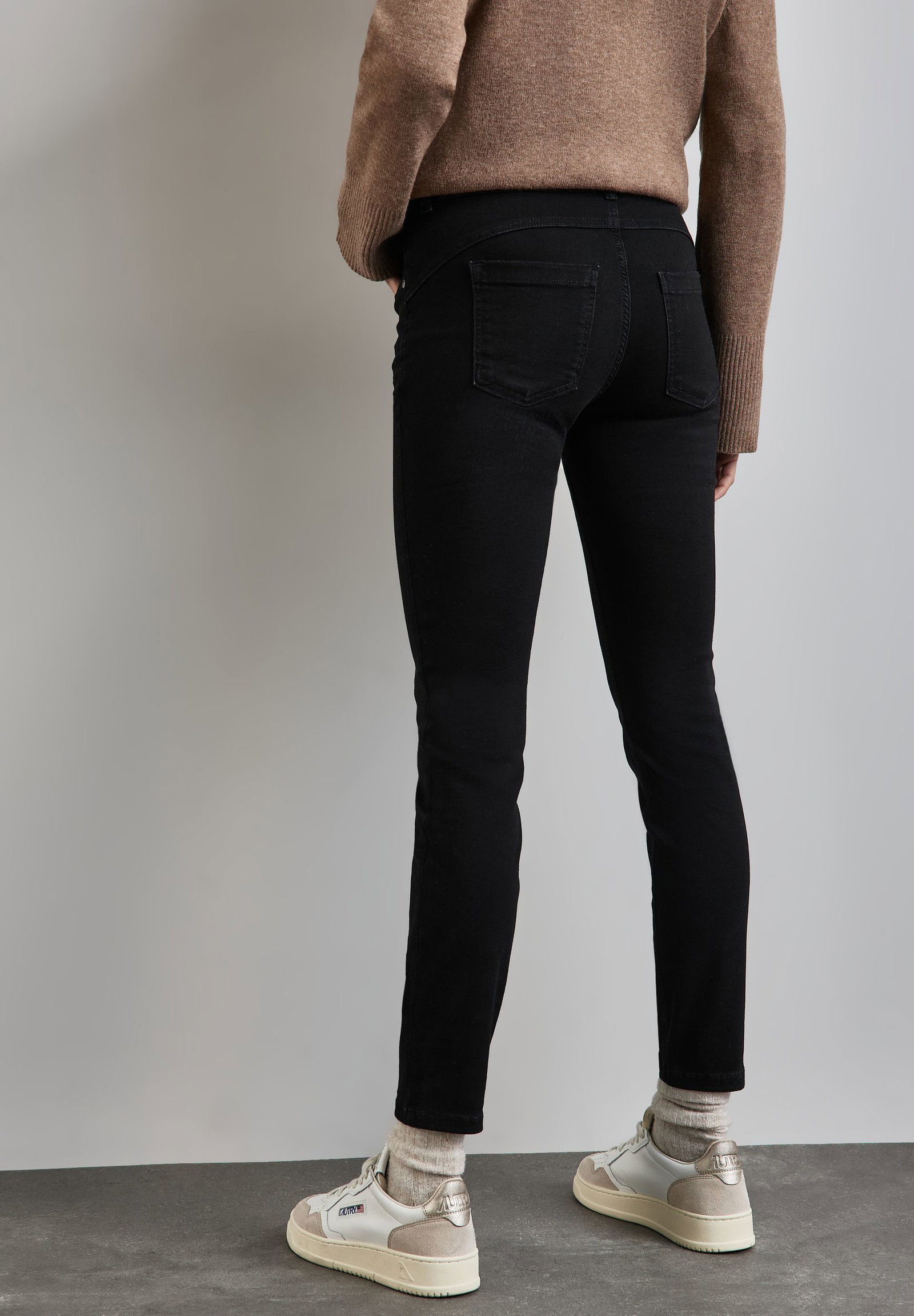 4d0f4a0bb4d9bbfa6b95069c206cccbc Street One | Street One Slim Jeans | 31/30 | 4565_15984