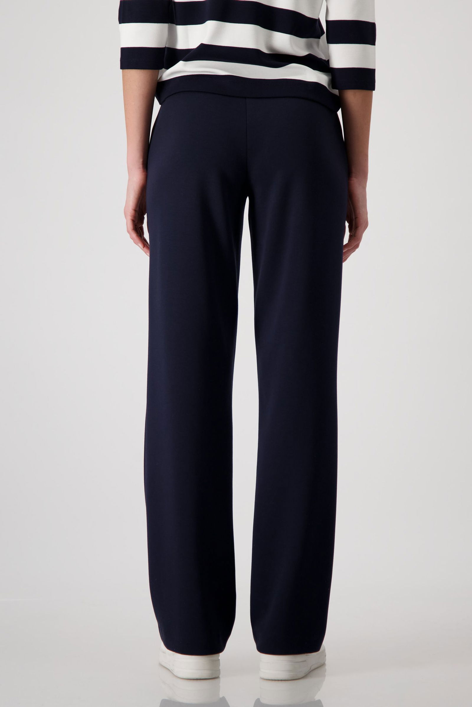 Monari |  Monari Schmale Hose  | 42