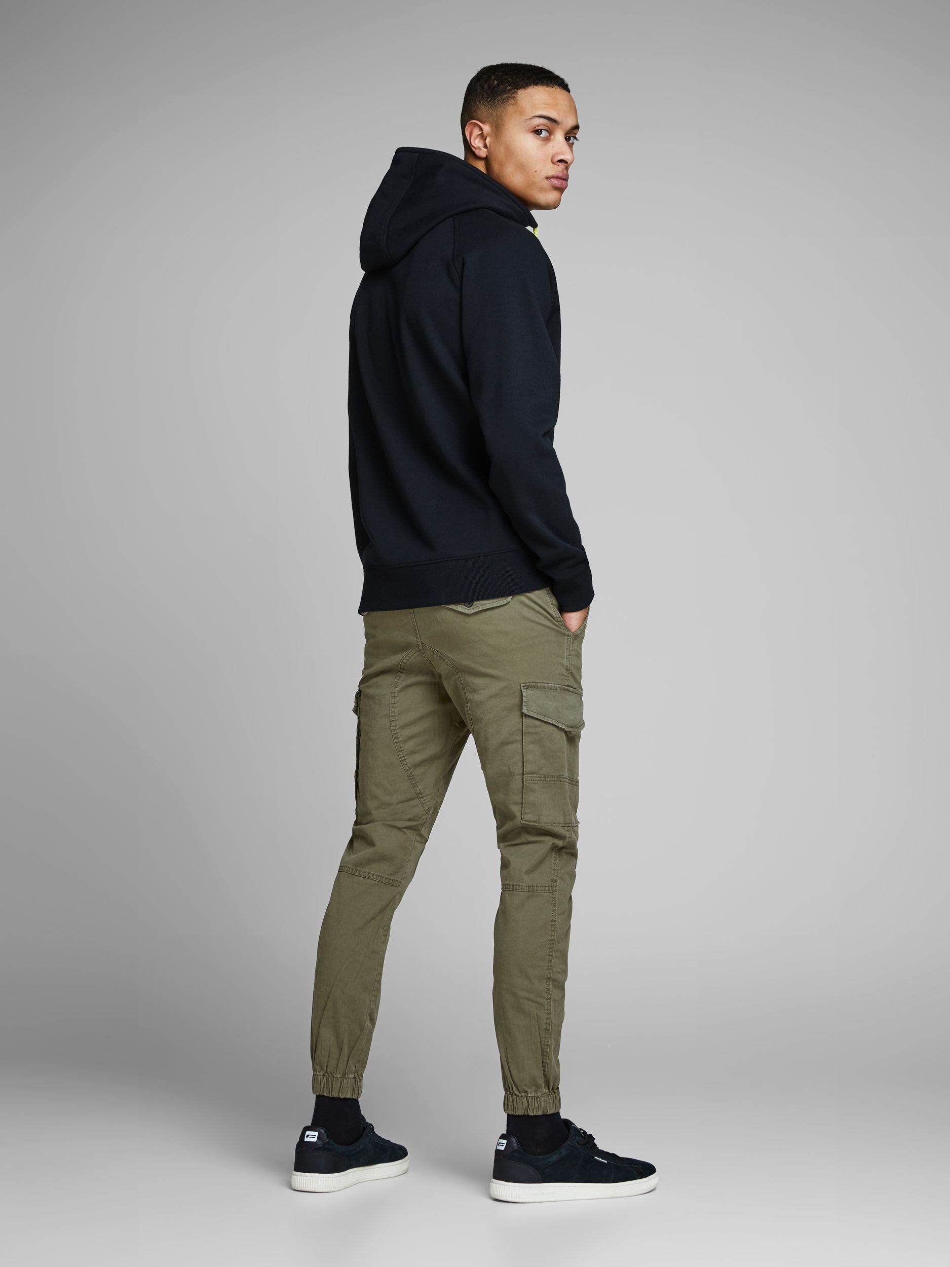 Jack&Jones |  Jack&Jones Tapered Fit Jeans  | 36/32 | olive night