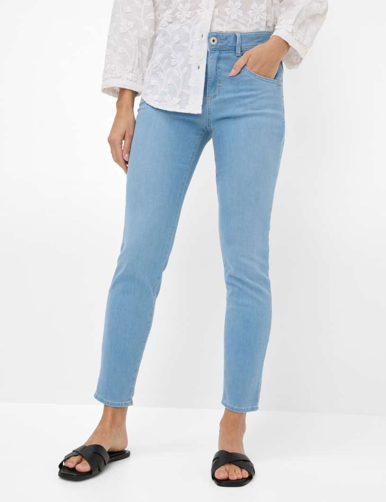 Brax |  Brax Jeans "Shakira S" | 40 | sky