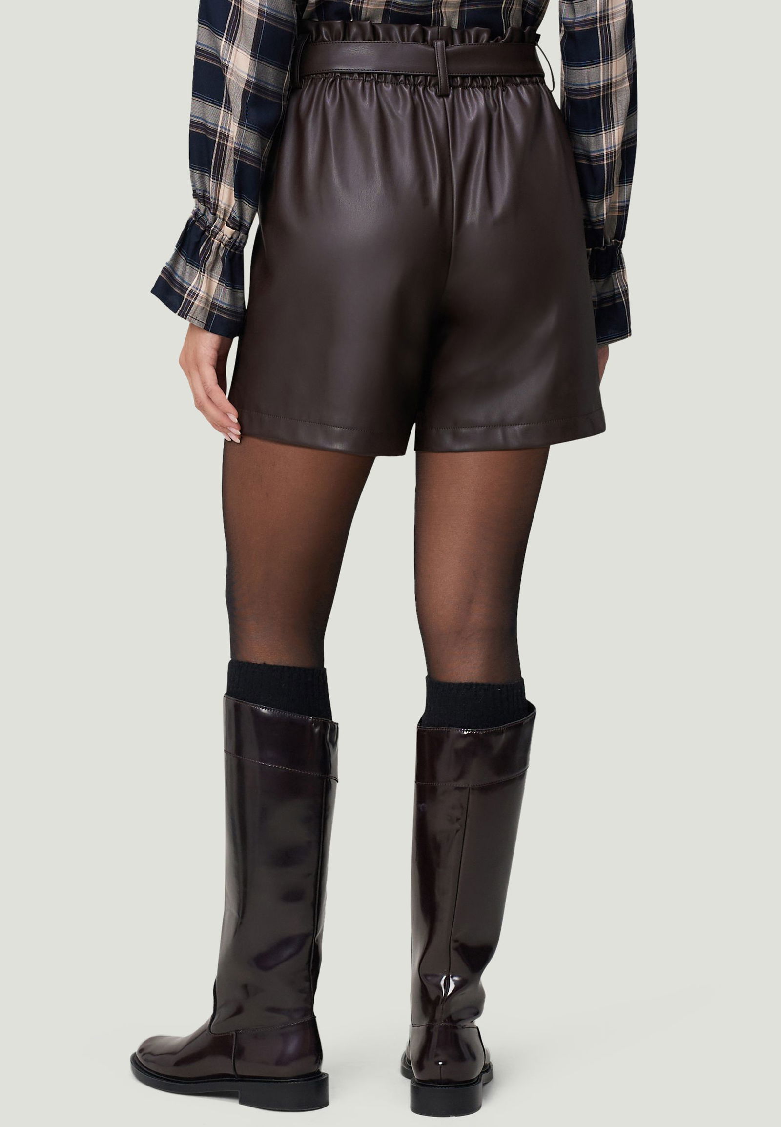 Zero | Zero Shorts | 44 | chocolate plum