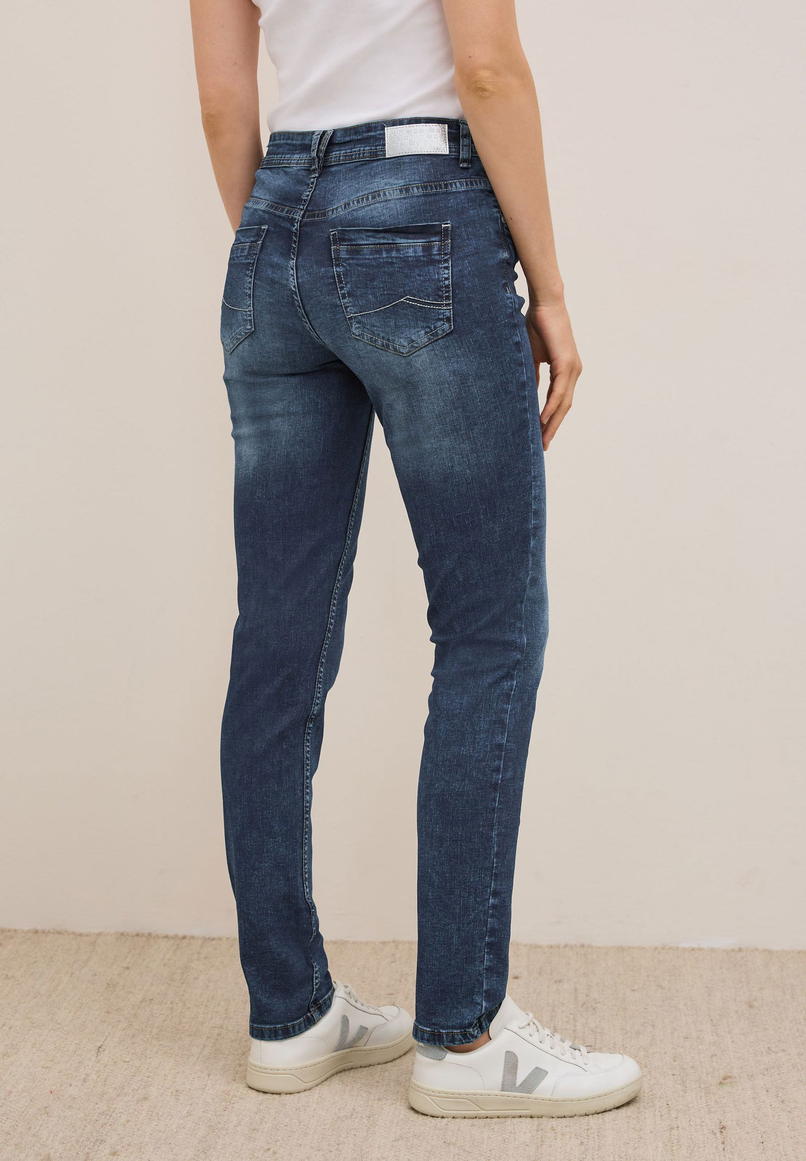 CECIL |  CECIL Straight Leg Jeans  | 31/32 | mid blue wash