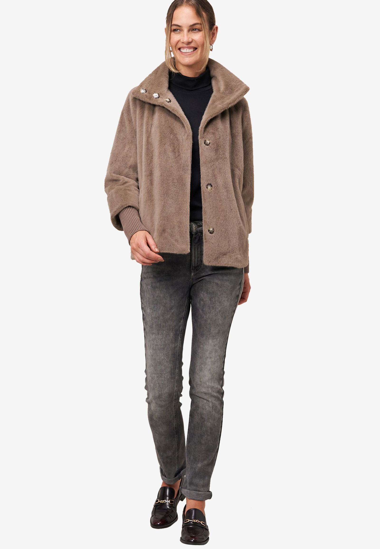 Zero |  Zero Fellimitat-Jacke | 34 | eggnog