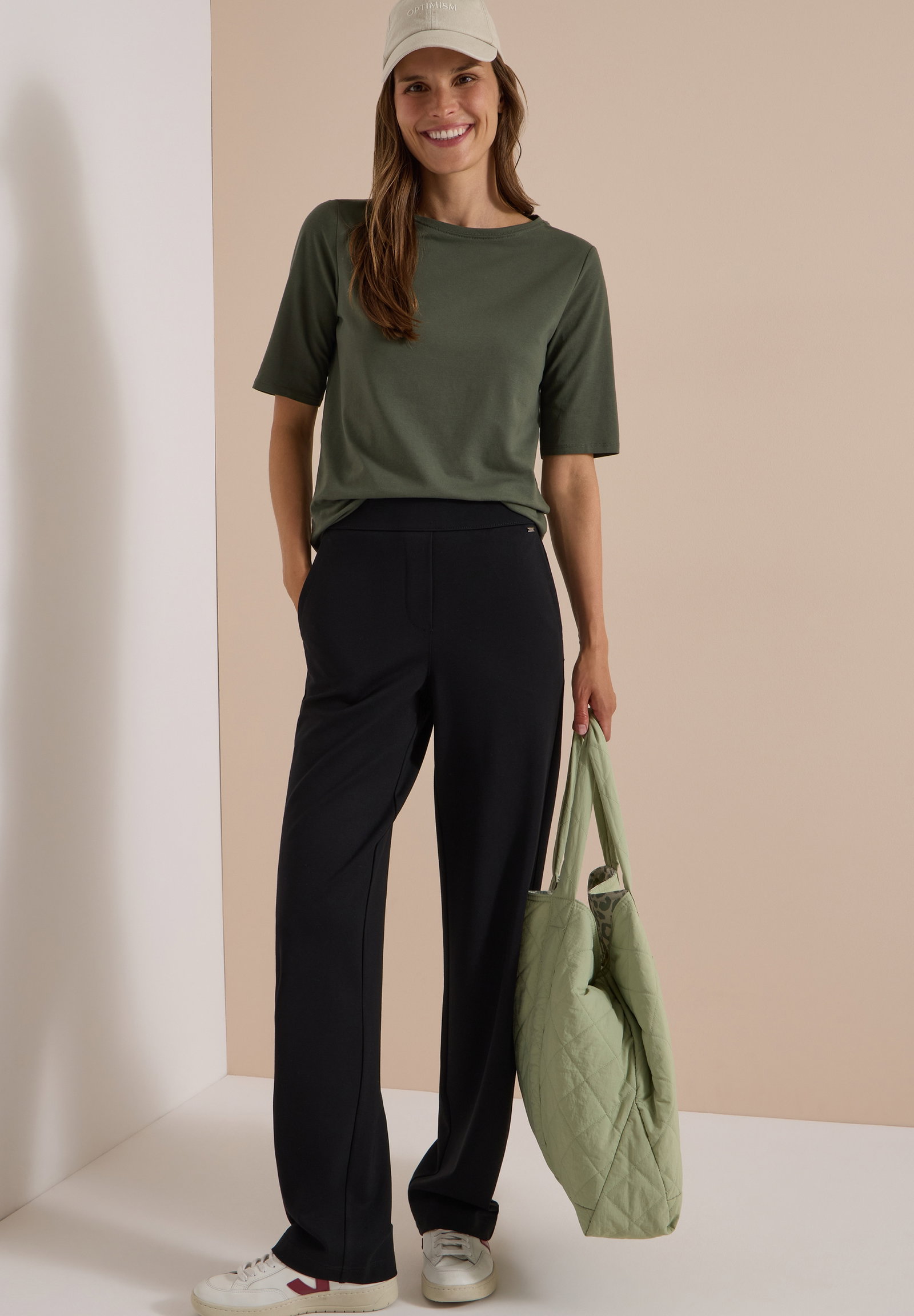 NOS Style Neele Straight SOLID, Black #5