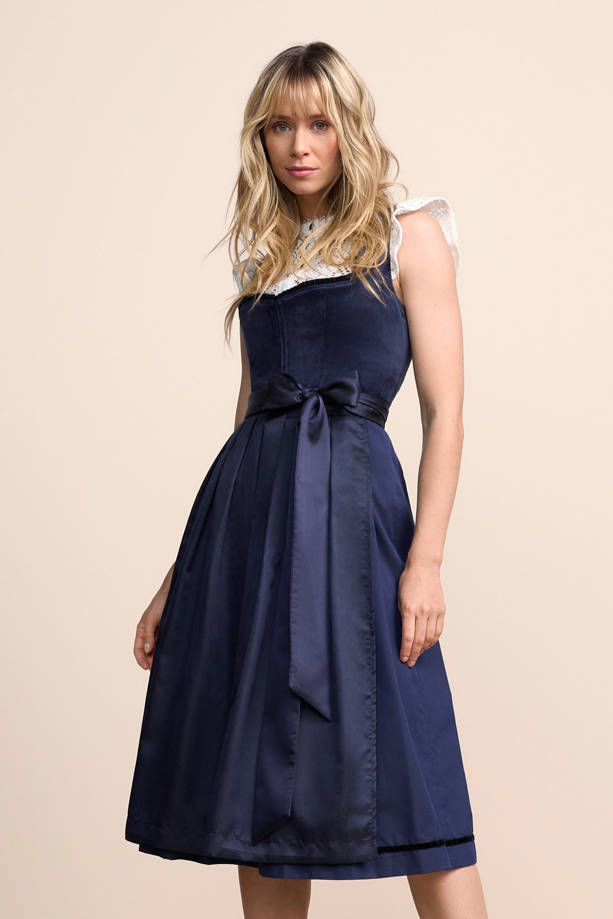 Krüger Dirndl Elenora 70cm #1