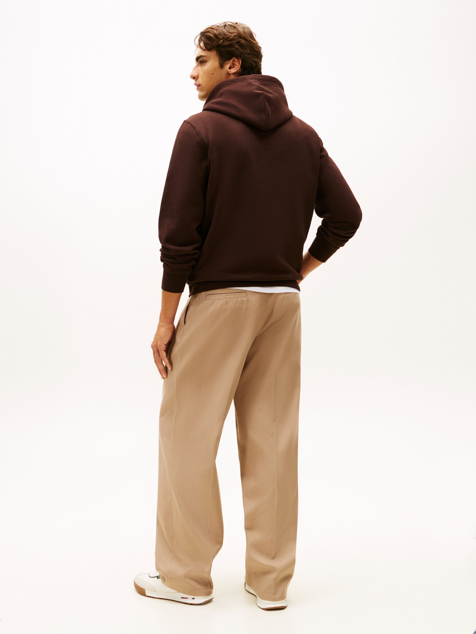 ESS SEASONAL FLEECE HOODY, BROWN #8