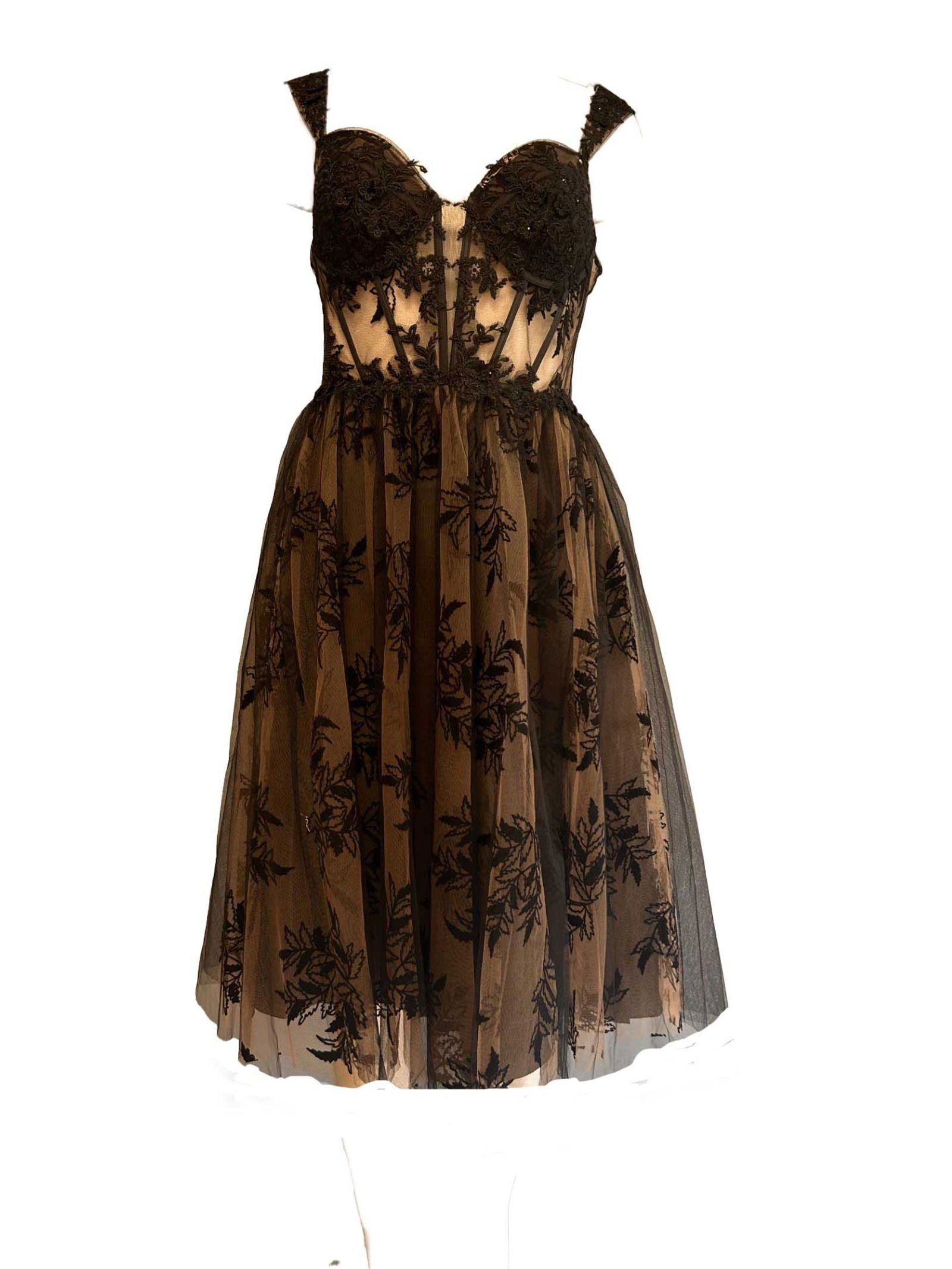 649af9a1cd20daa0bfa8621652471c17 Unique | Unique Kurzes Kleid | 34 | 1106_0173
