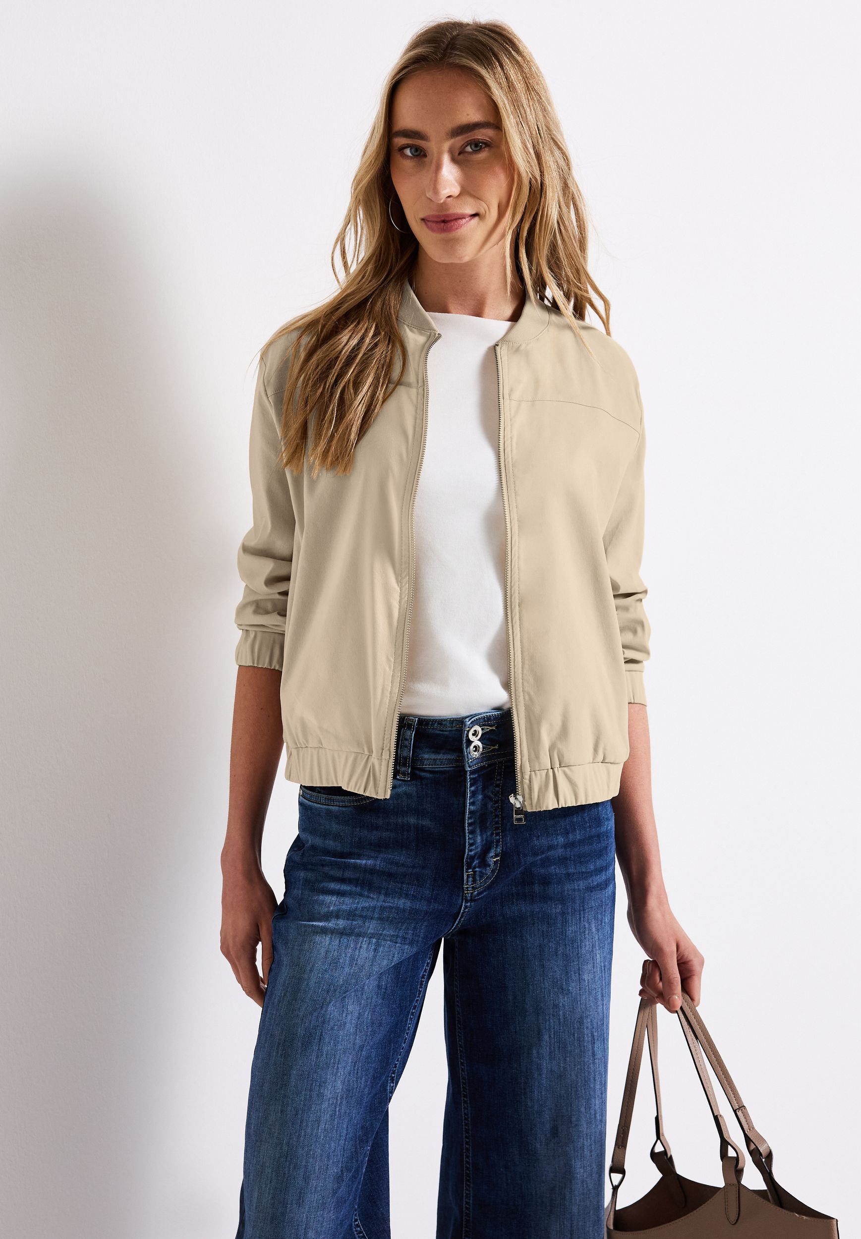  |  Blouson in Unifarbe | 40 | 4565_16620