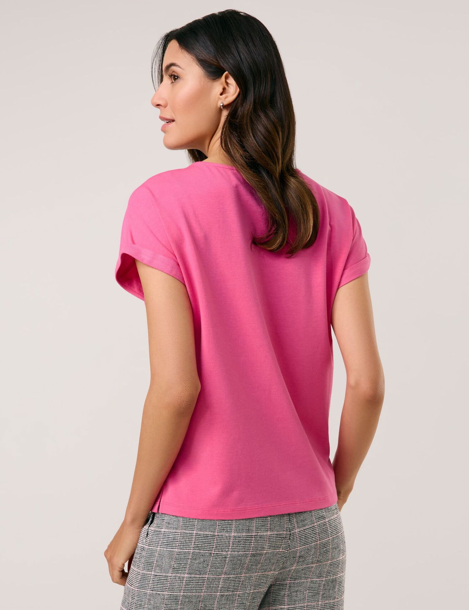 GERRY WEBER Collection | Kurzarmshirt mit Material-Patch und Ziersteinchen | 40 | pink