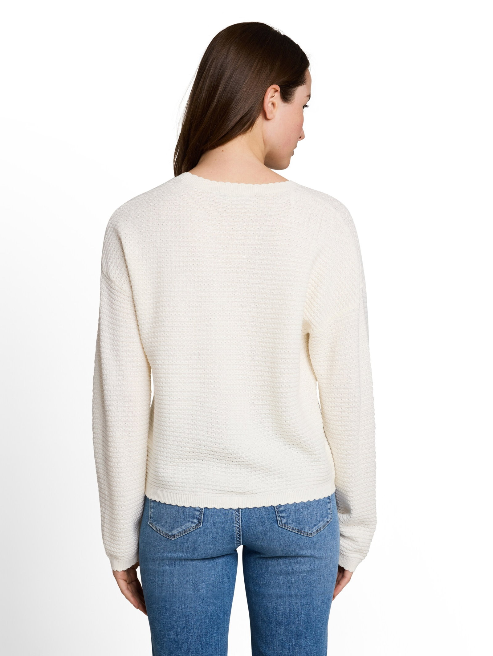 knit pullover with wavy edges, off white #10