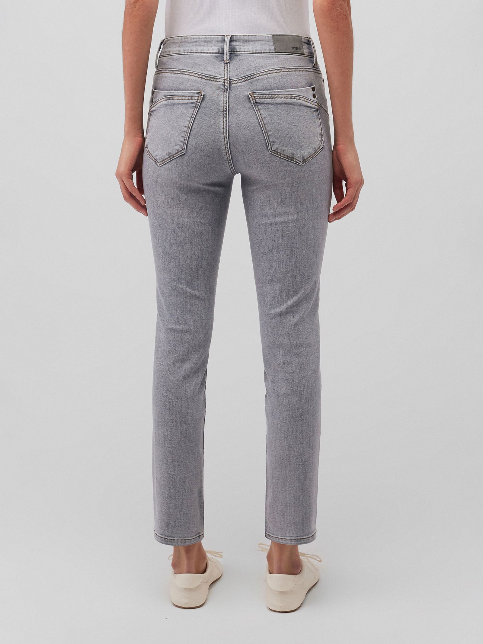 cd81001b29a5ce1dffcef7db133e62c7 | SOPHIE, grey brushed glam | 25/32 | grey brushed glam