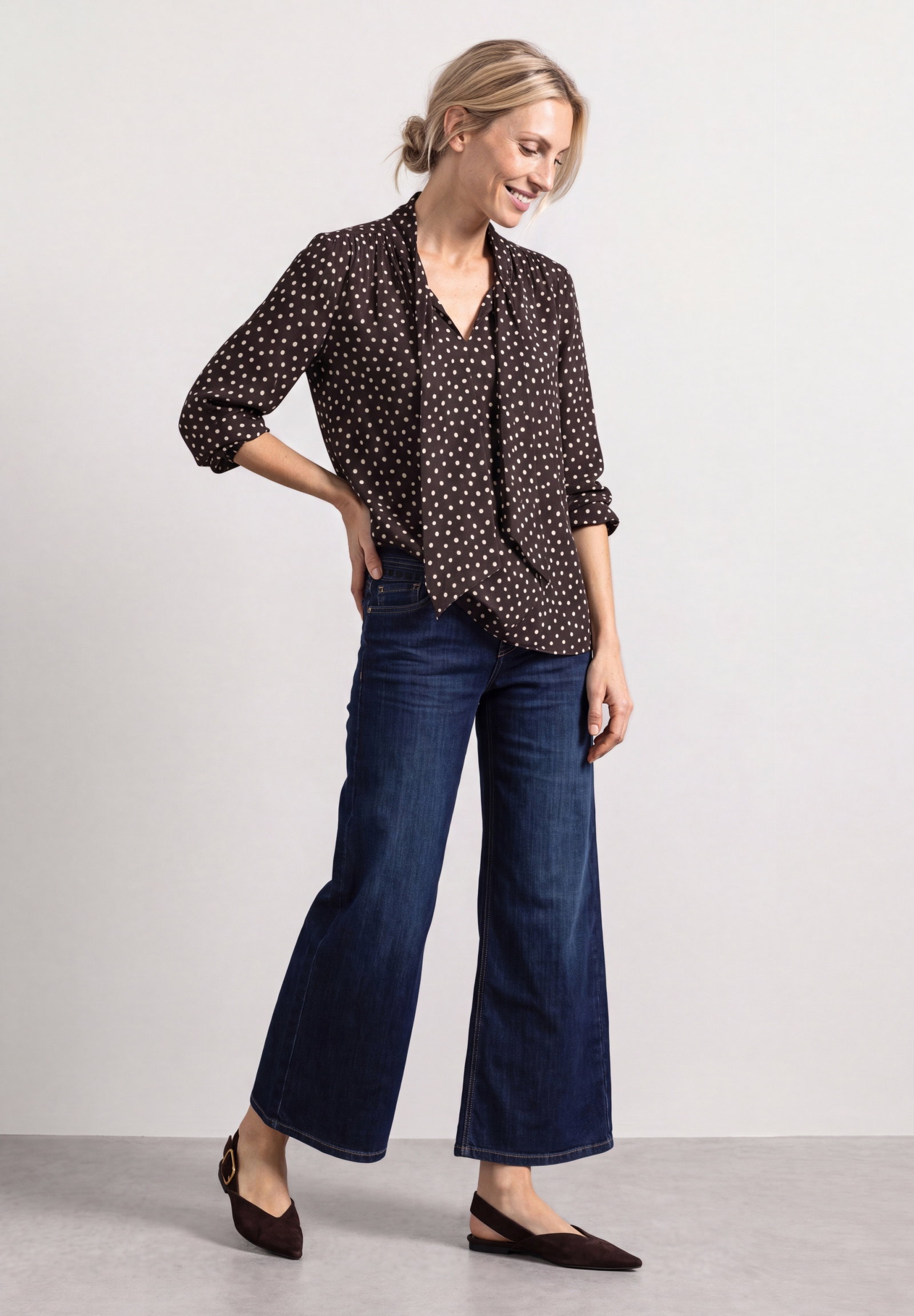 Printed blouse w tie detail, black coffee #5