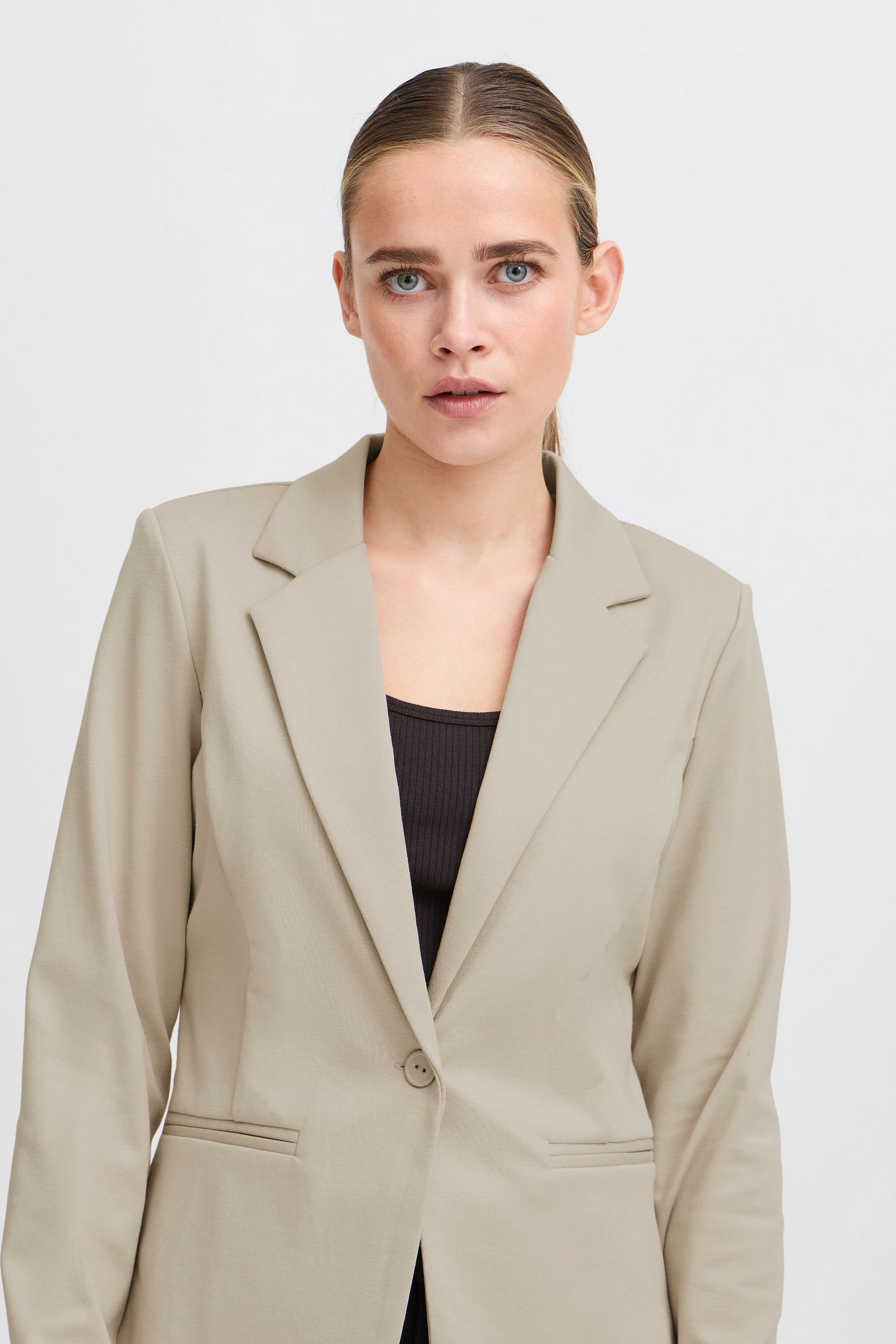 ICHI |  ICHI Sweatblazer  | L | doeskin