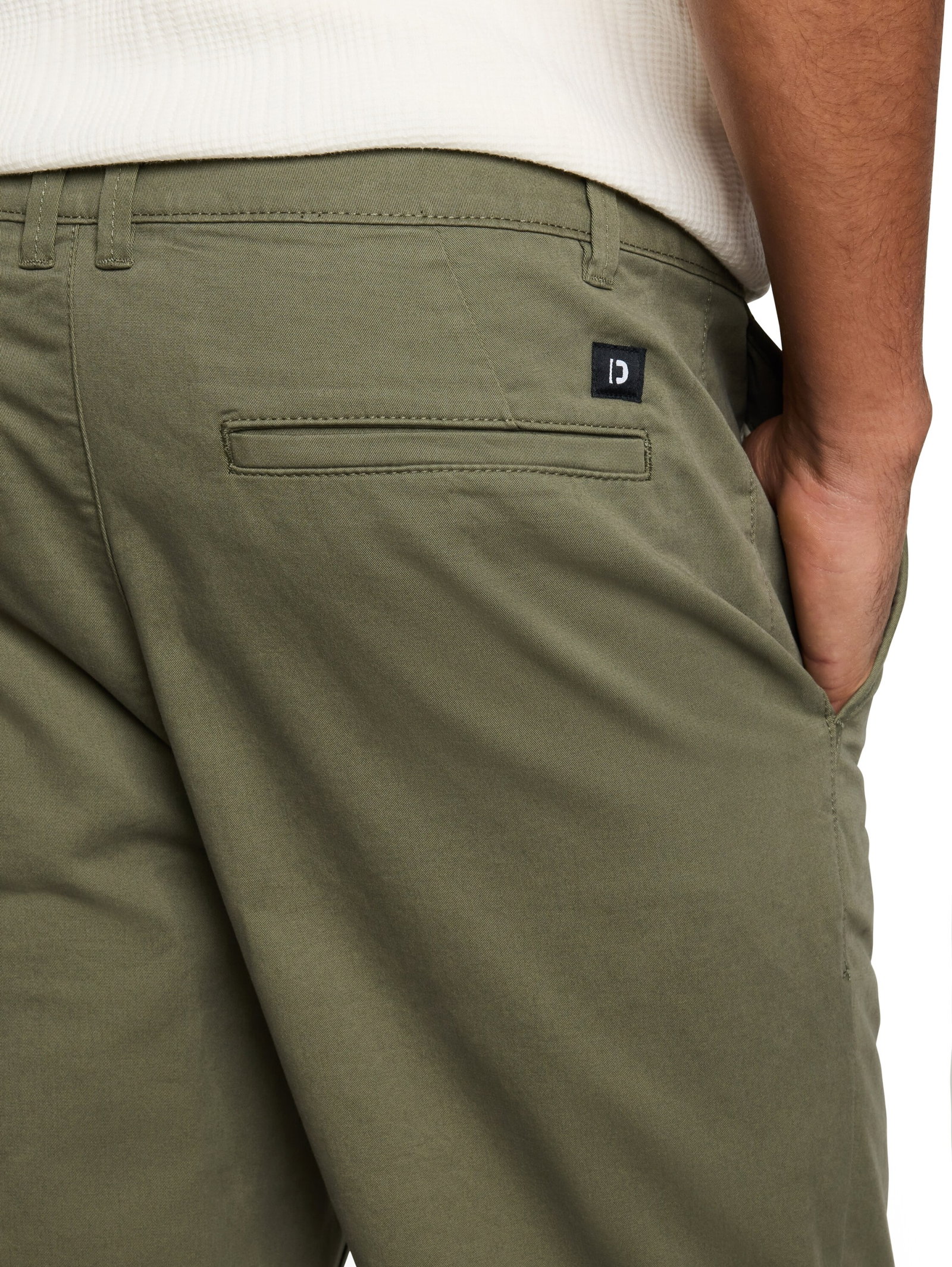 relaxed chino, urban olive green #6