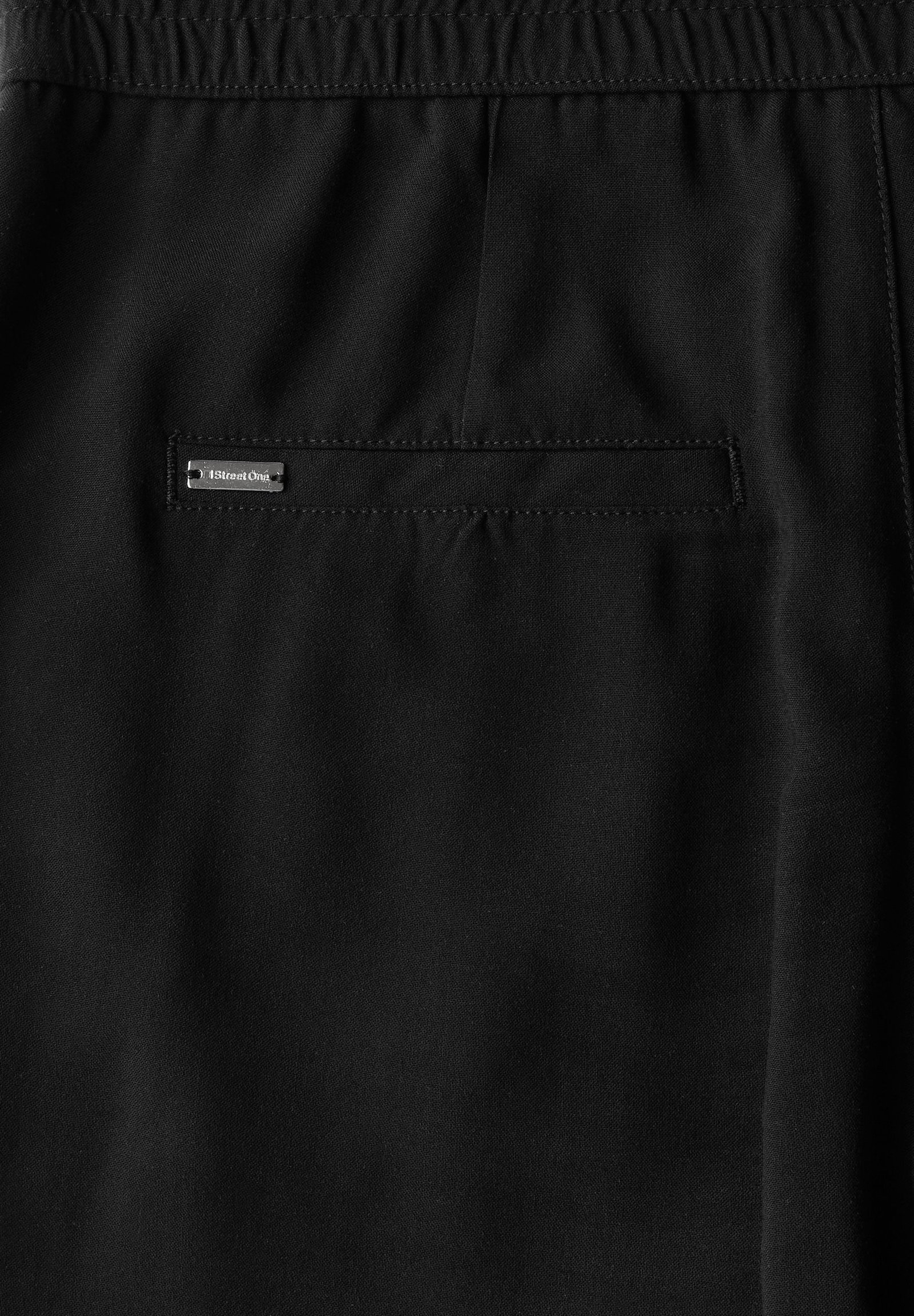 05c42df989b464e004a344ccdc16276c | Wide Leg Hose | 44/26 | black
