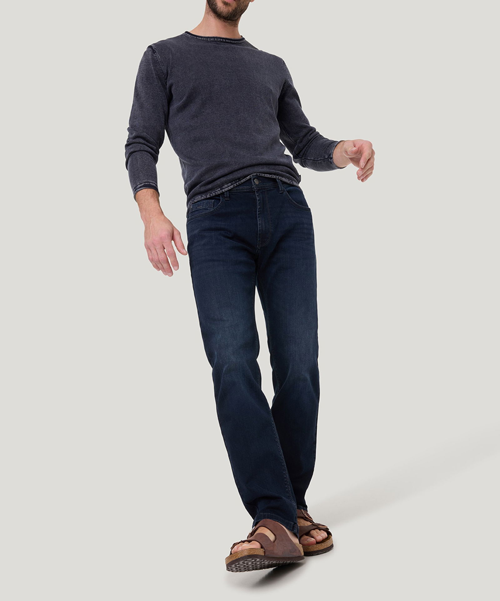 668b7f66e54e47db1e7de2cd6282159d Pioneer |  Pioneer Regular Fit Jeans  | 33/30