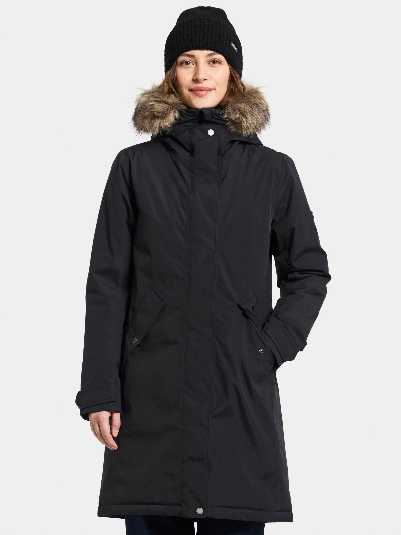 00ab5e22debf6c23c1a12da3ccc89626 | Da. Parka | 48 | black