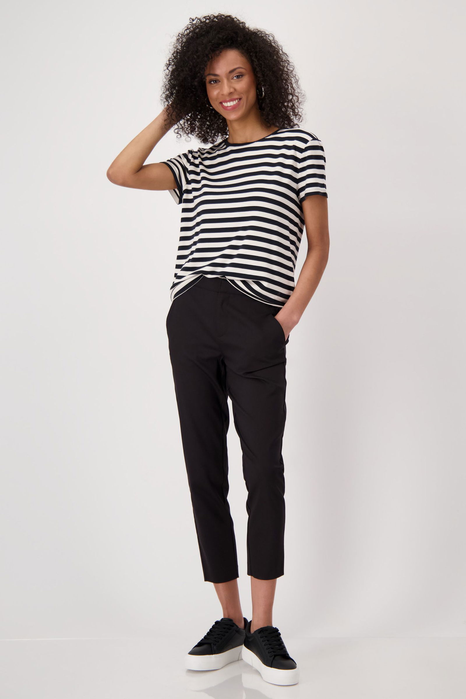 d333d65463d23d5f92bb4ef4f1b6b10f Monari |  T-Shirt, schwarz Ringel | 38 | schwarz ringel