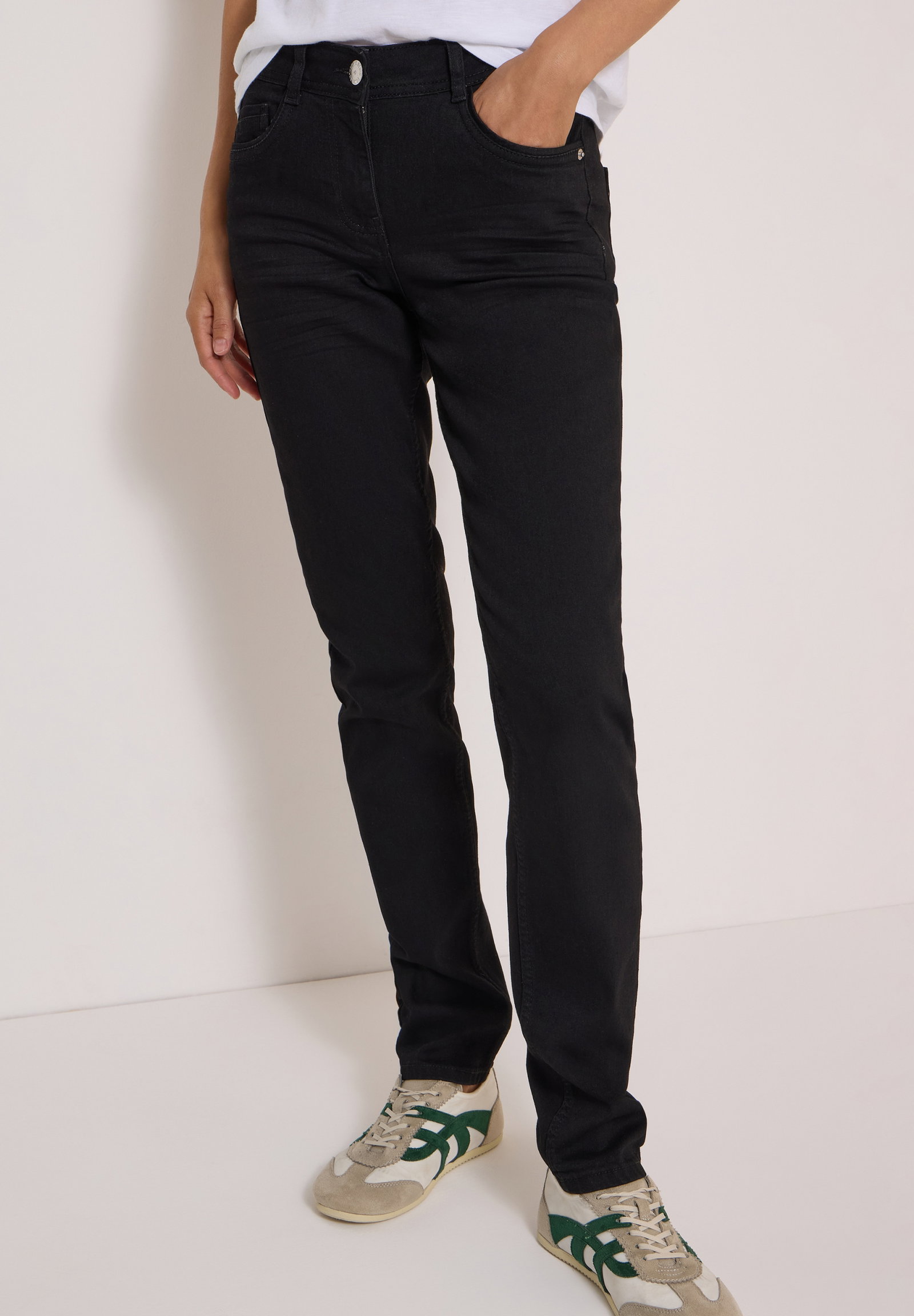Style NOS Scarlett STRAIGHT Bl, Black #6