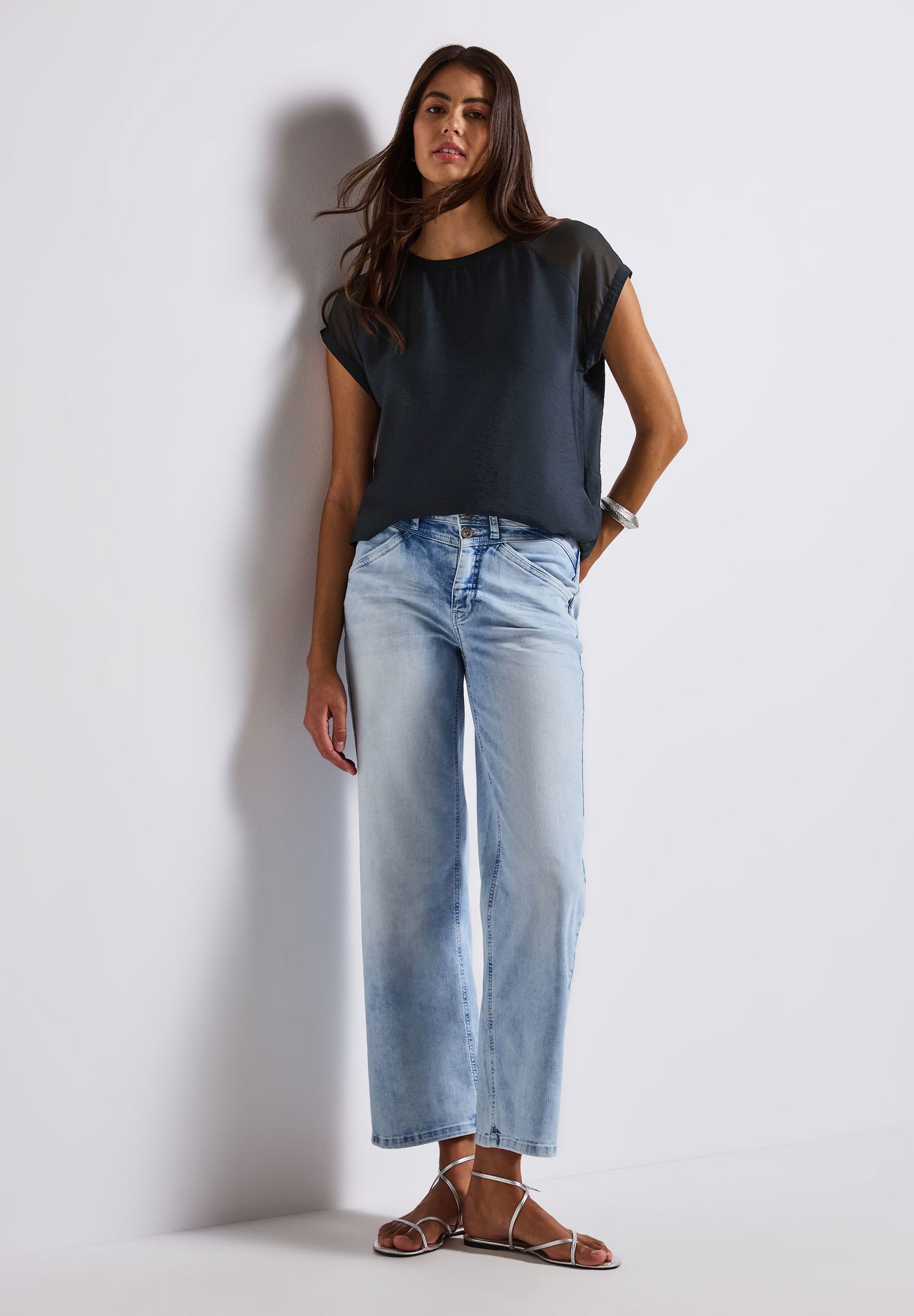  |  Blusenshirt mit Meshdetail | 42