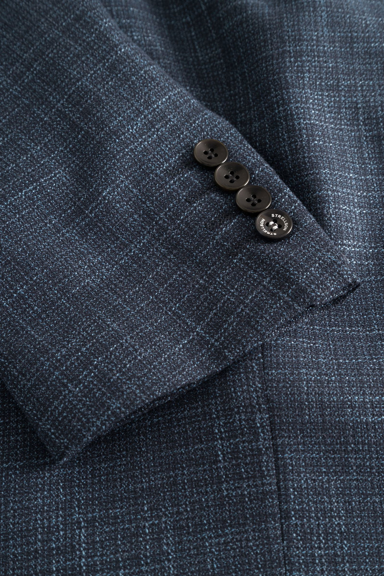 ea4cd15112a6679380babe41445ee040 | 11 Arndt2 12 10018130, Navy | 50 | navy