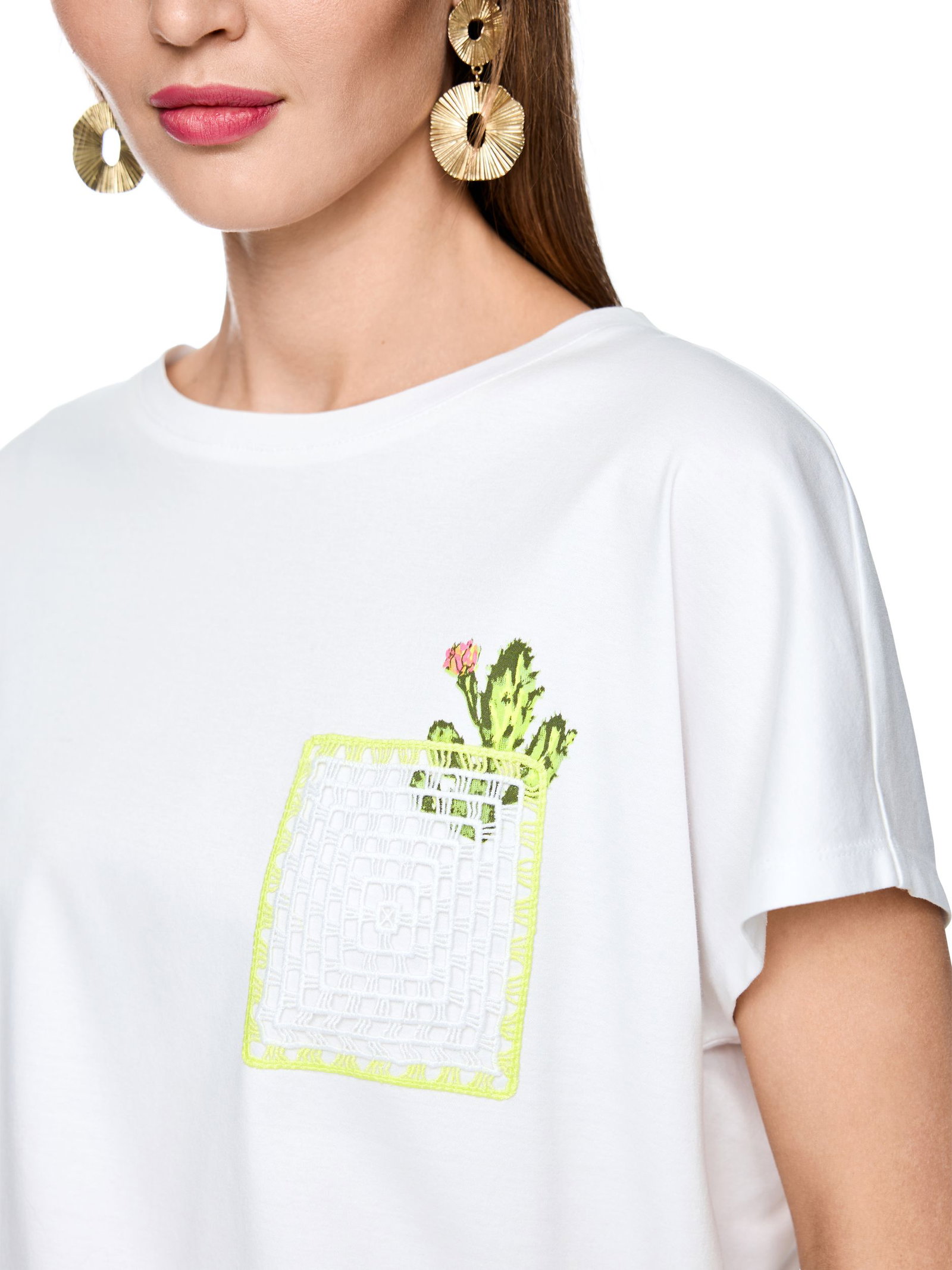 Marc Cain Sports |  T-Shirt mit Kaktus-Print und Brusttasche | 38 | white