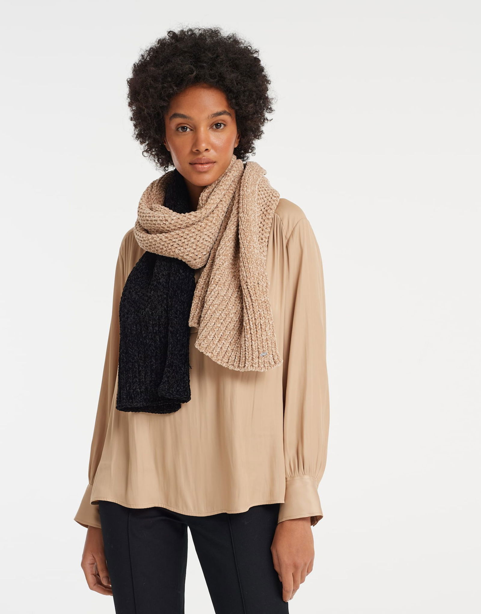 c751674704fc10093abadc784f99fc2c Opus Tuch