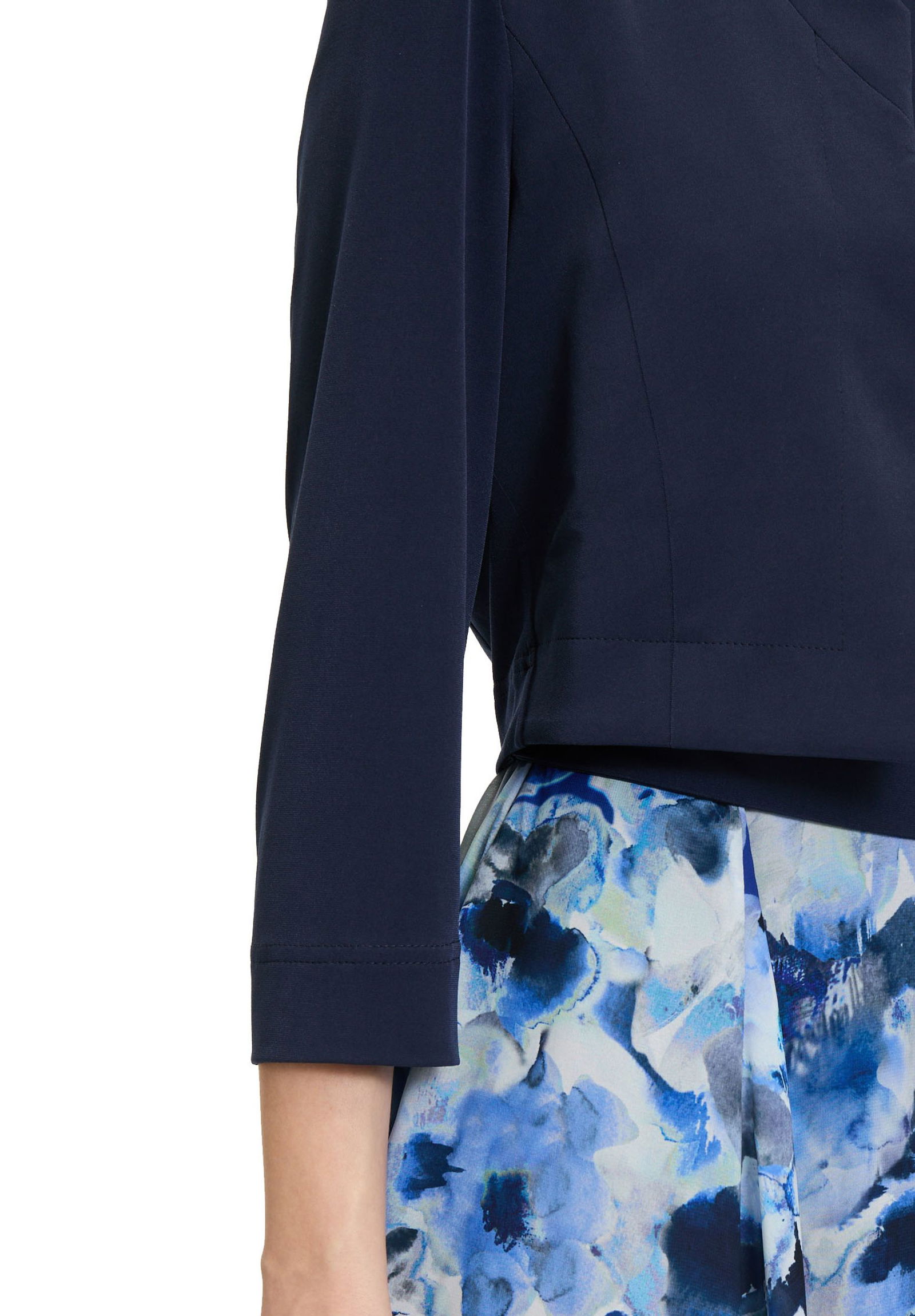 Vera Mont |  Vera Mont Jacke  | 44 | night sky