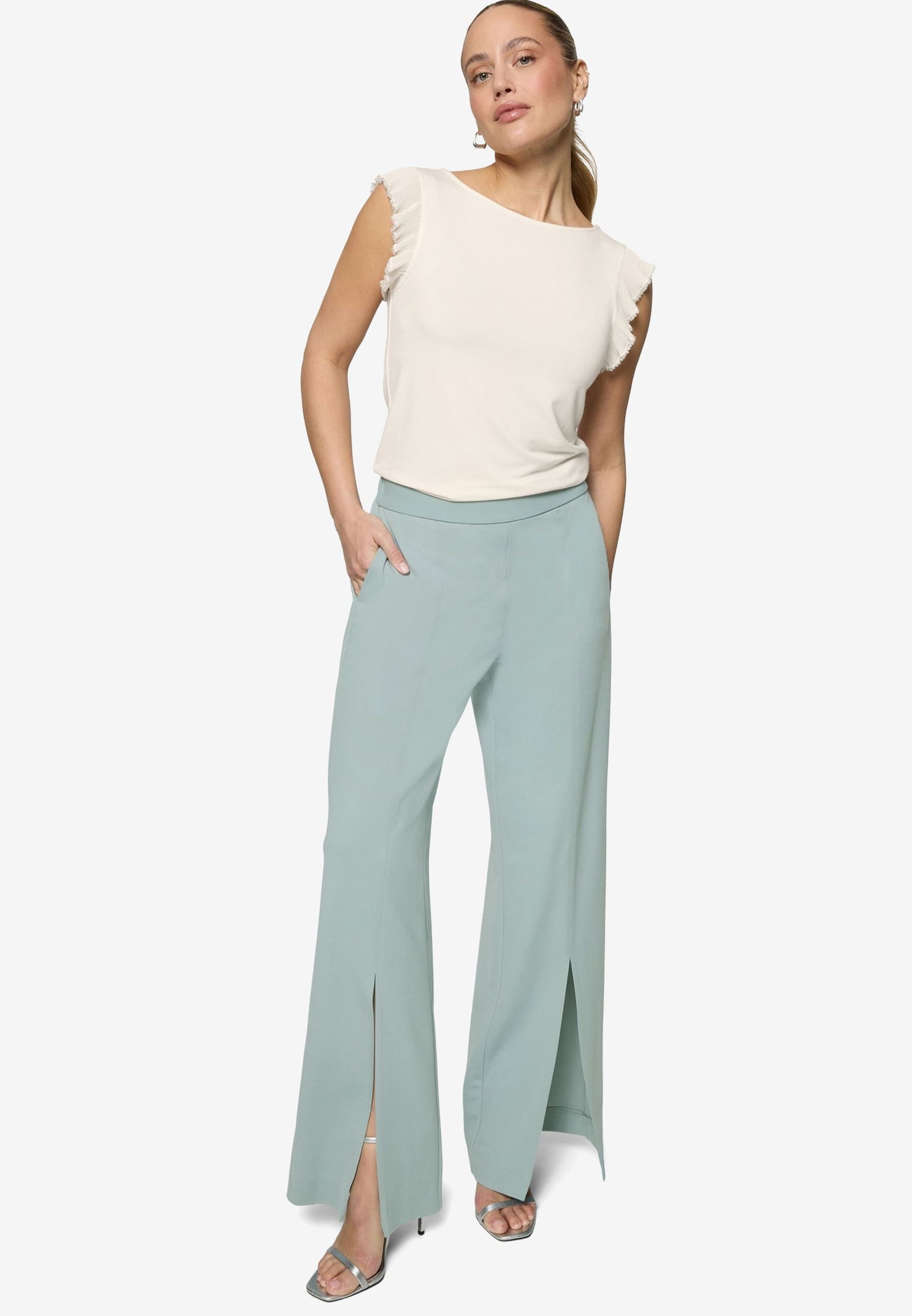 Zero |  Zero Shirt  | 44 | eggnog