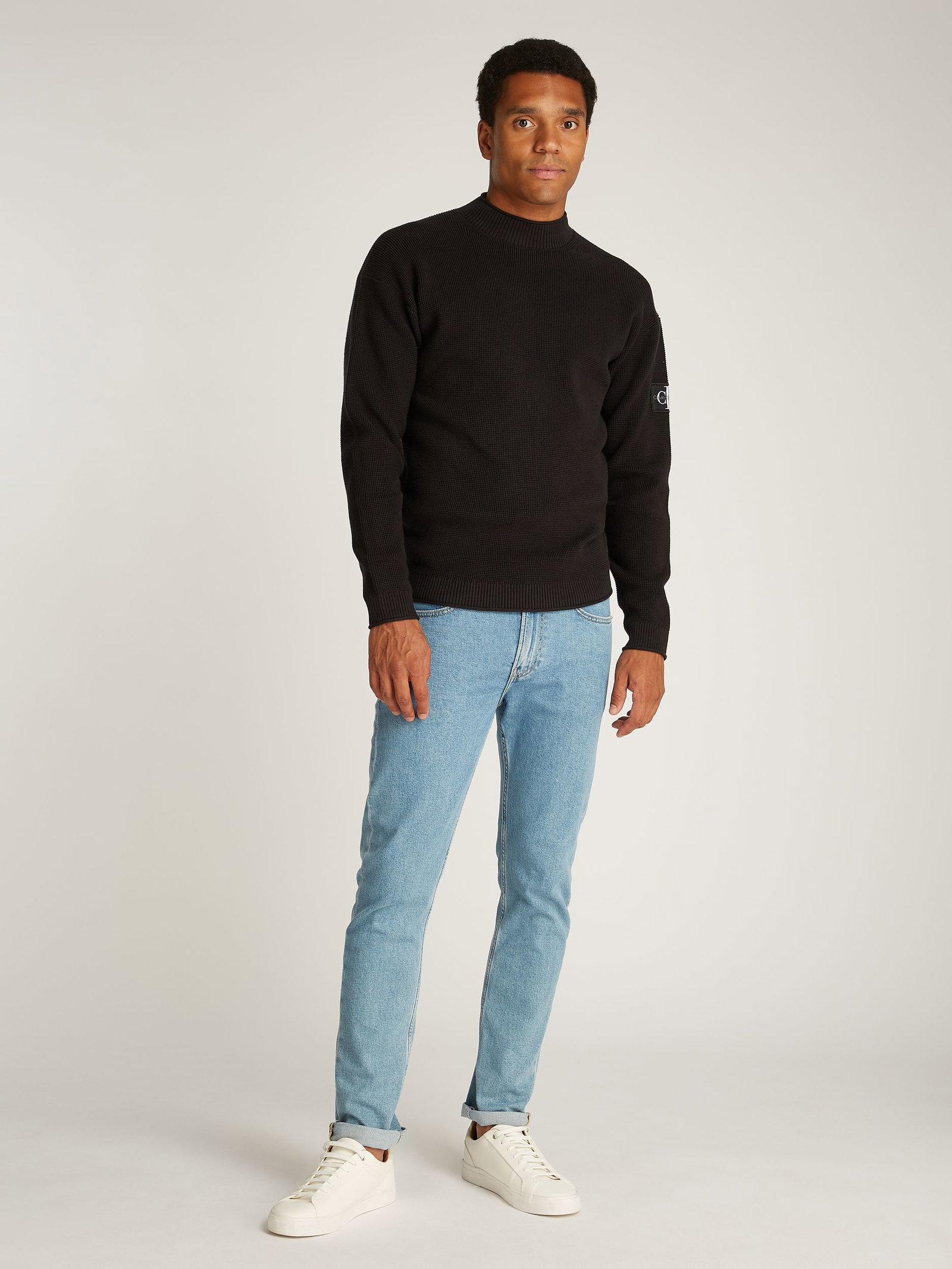 446df3aa25fcfed217c05c9909ed0e28 Calvin Klein Jeans | Calvin Klein Jeans Sweatshirt | S | ck black