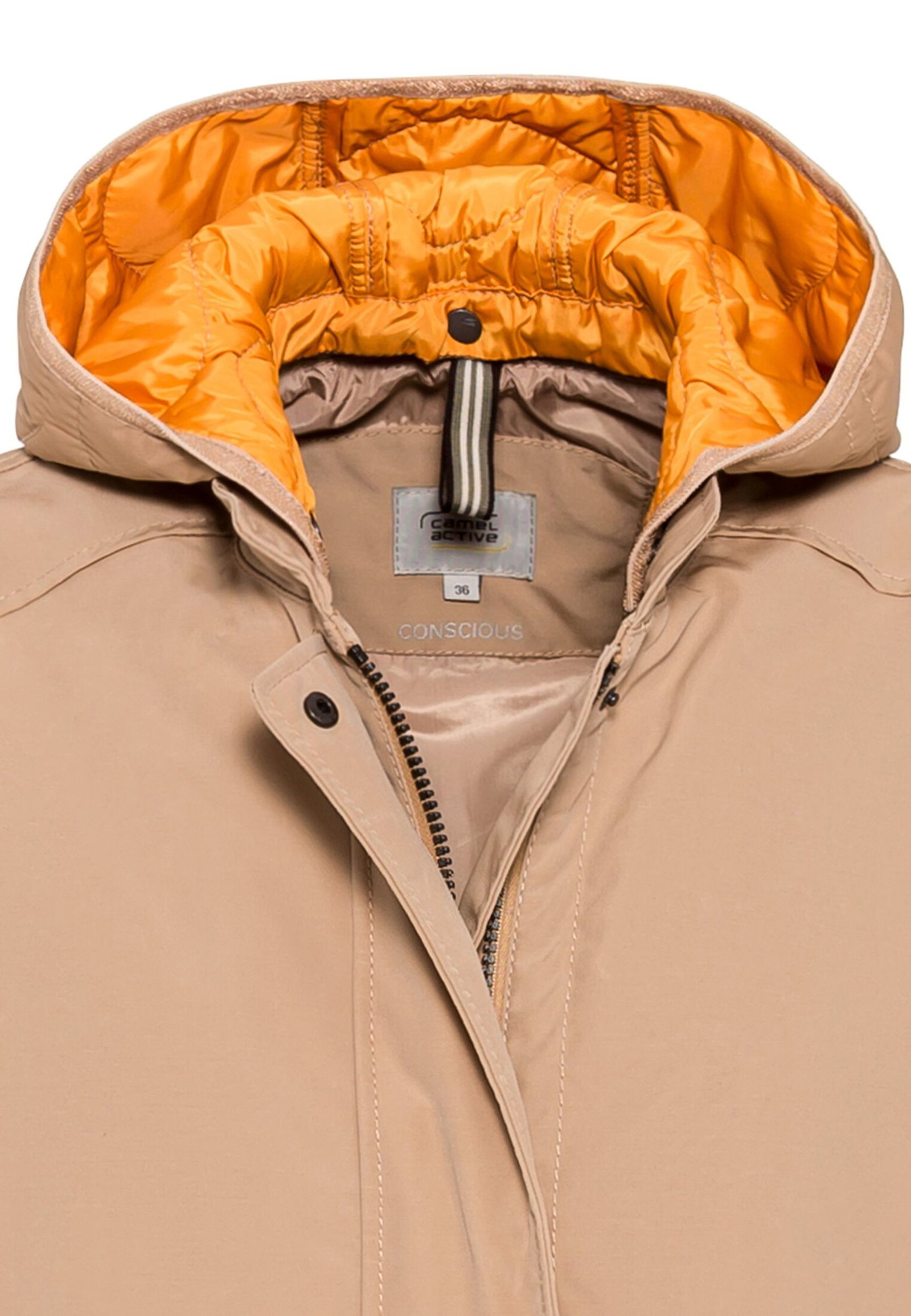 Leichter Mantel mit Kapuze