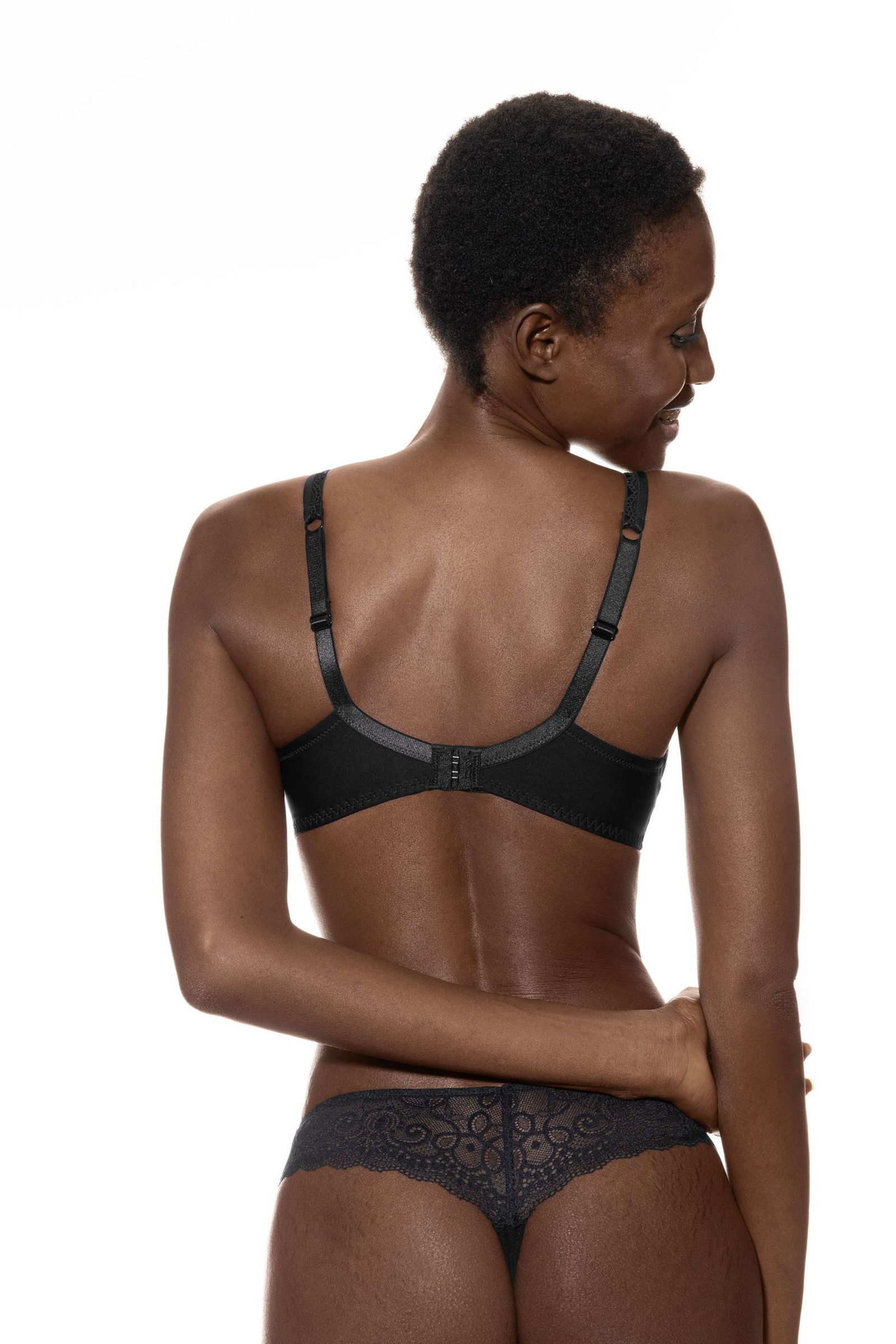 69ca80c99a9b3e22629170e7ee6007fe Mey | Mey Bügel-BH | 80/G | schwarz