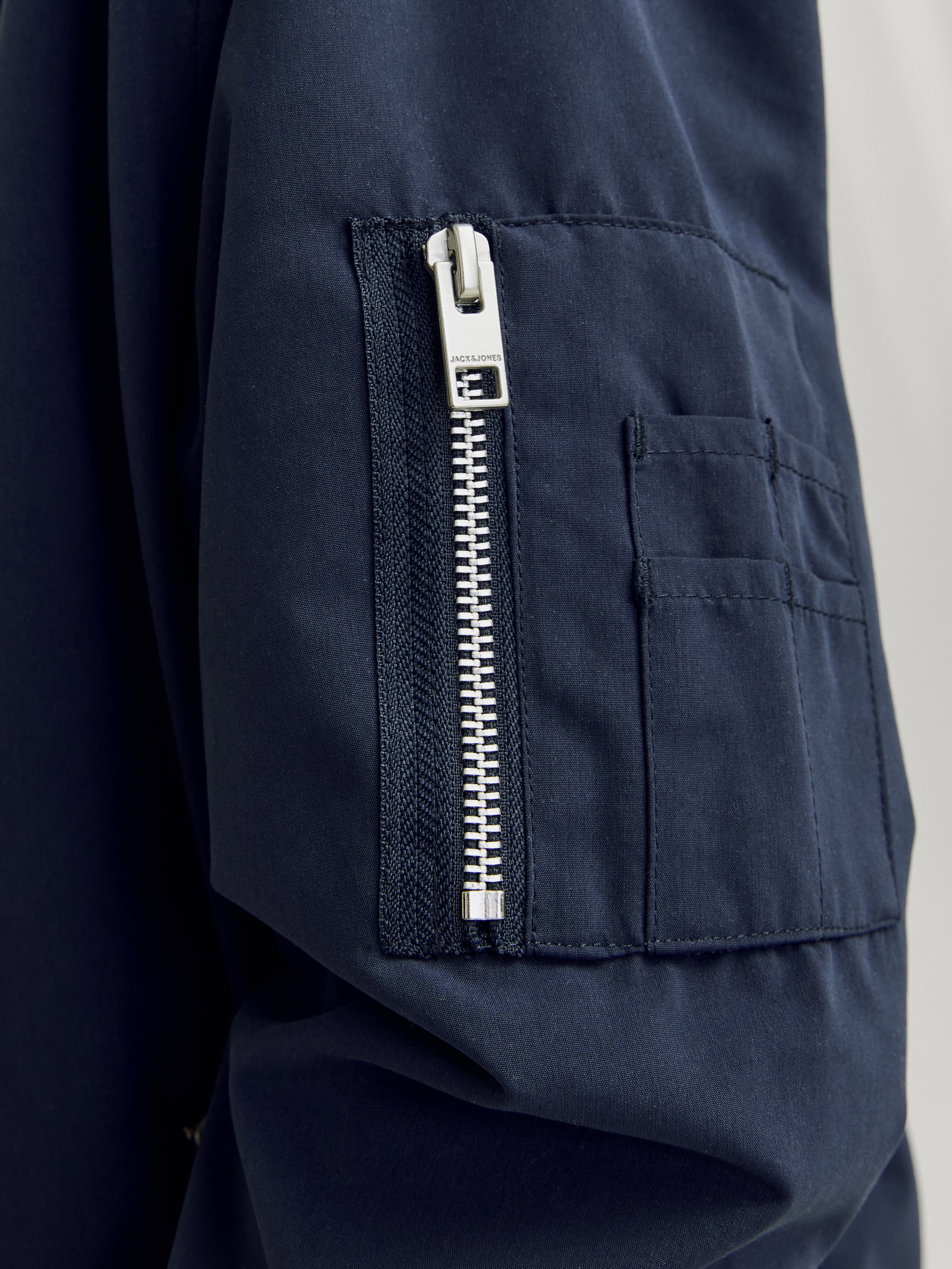 JJERUSH BOMBER NOOS JNR #5