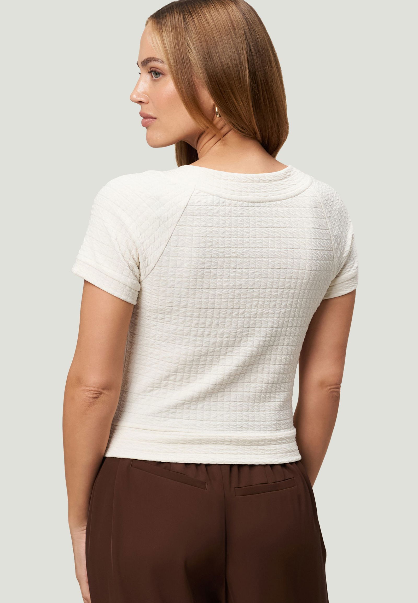 Zero | Zero Shirt | 40 | eggnog