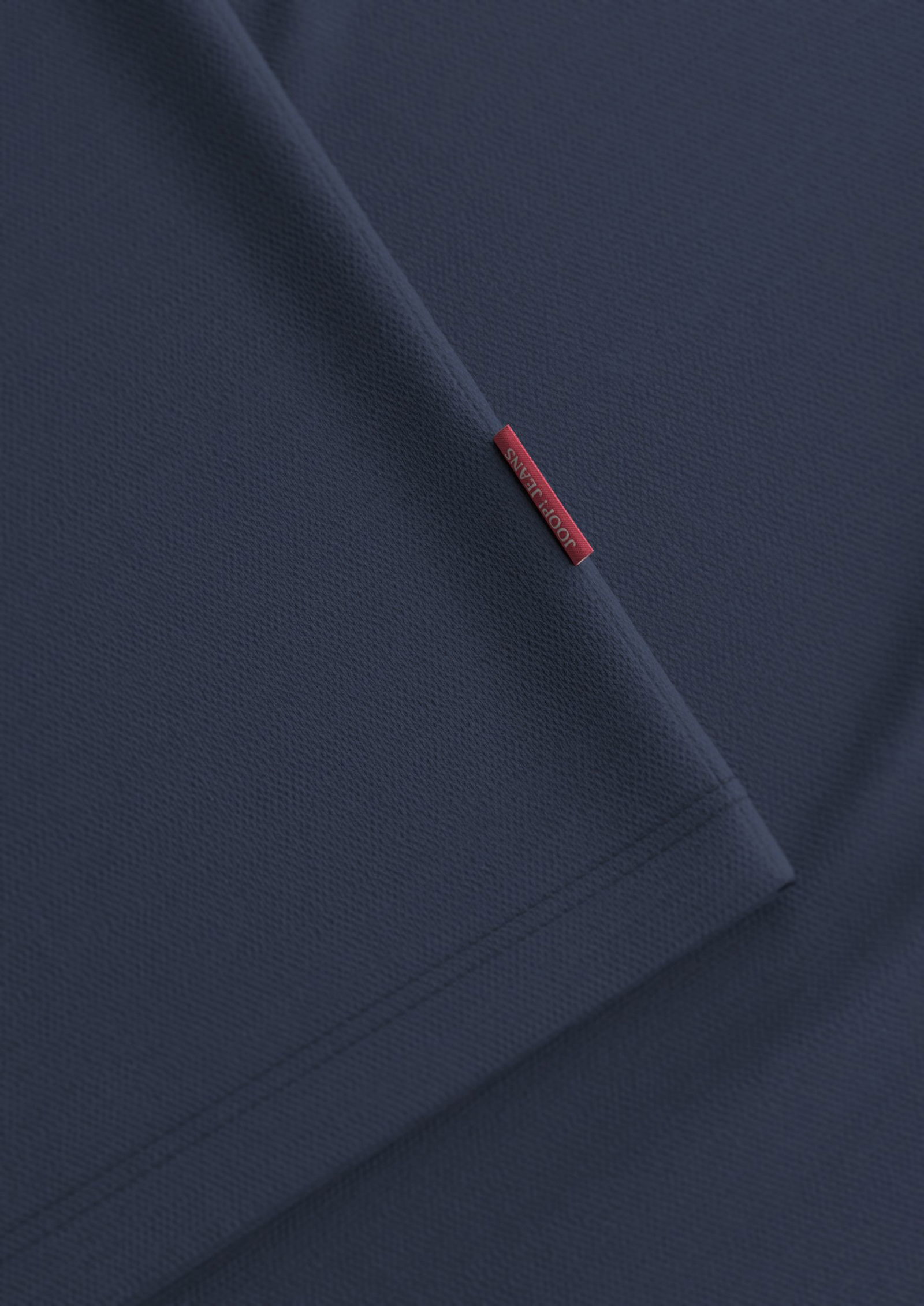  |  15 JJJ-57Albano 10019351, White | M | dark blue