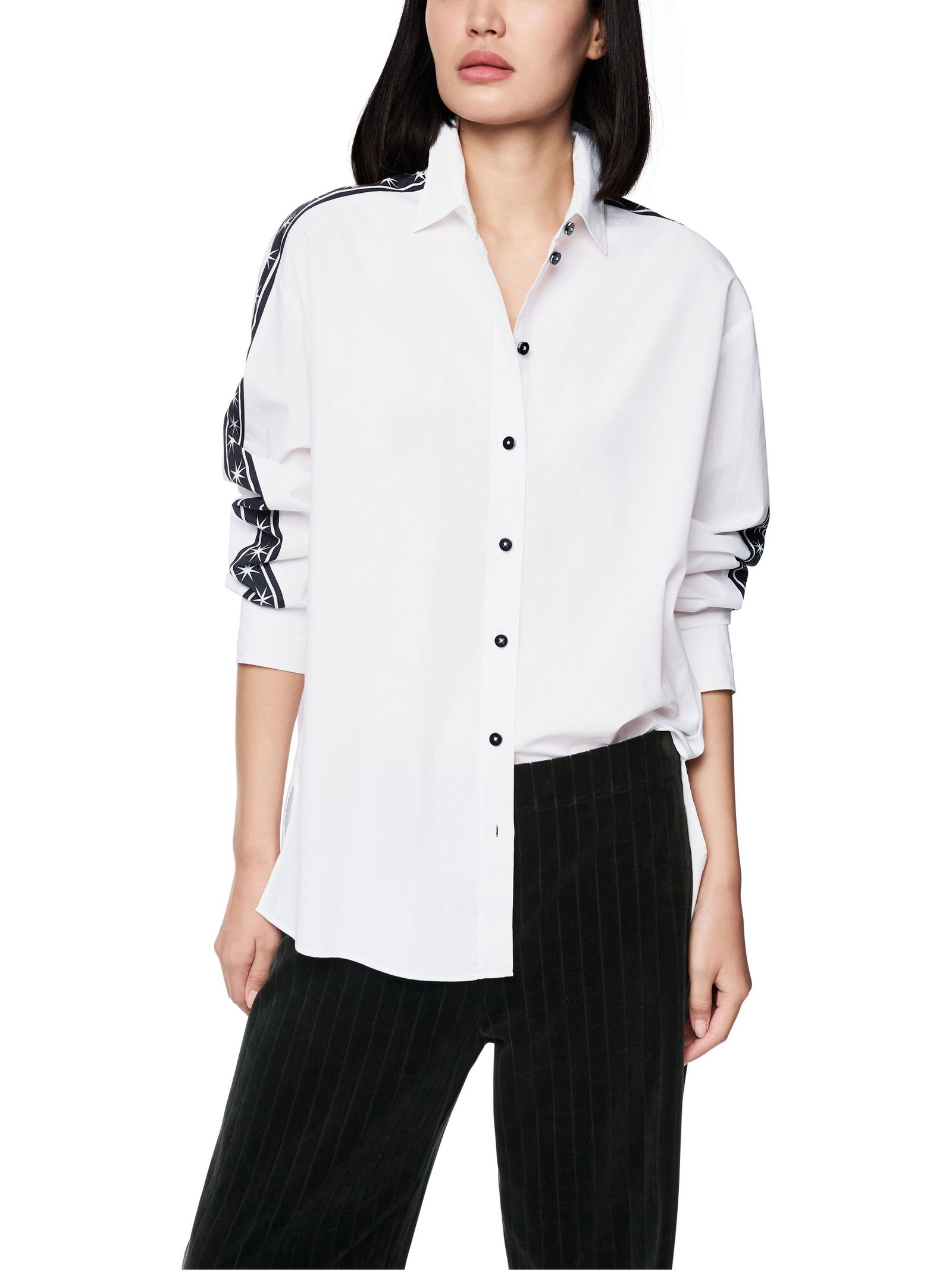  | Bluse, white | 46 | white