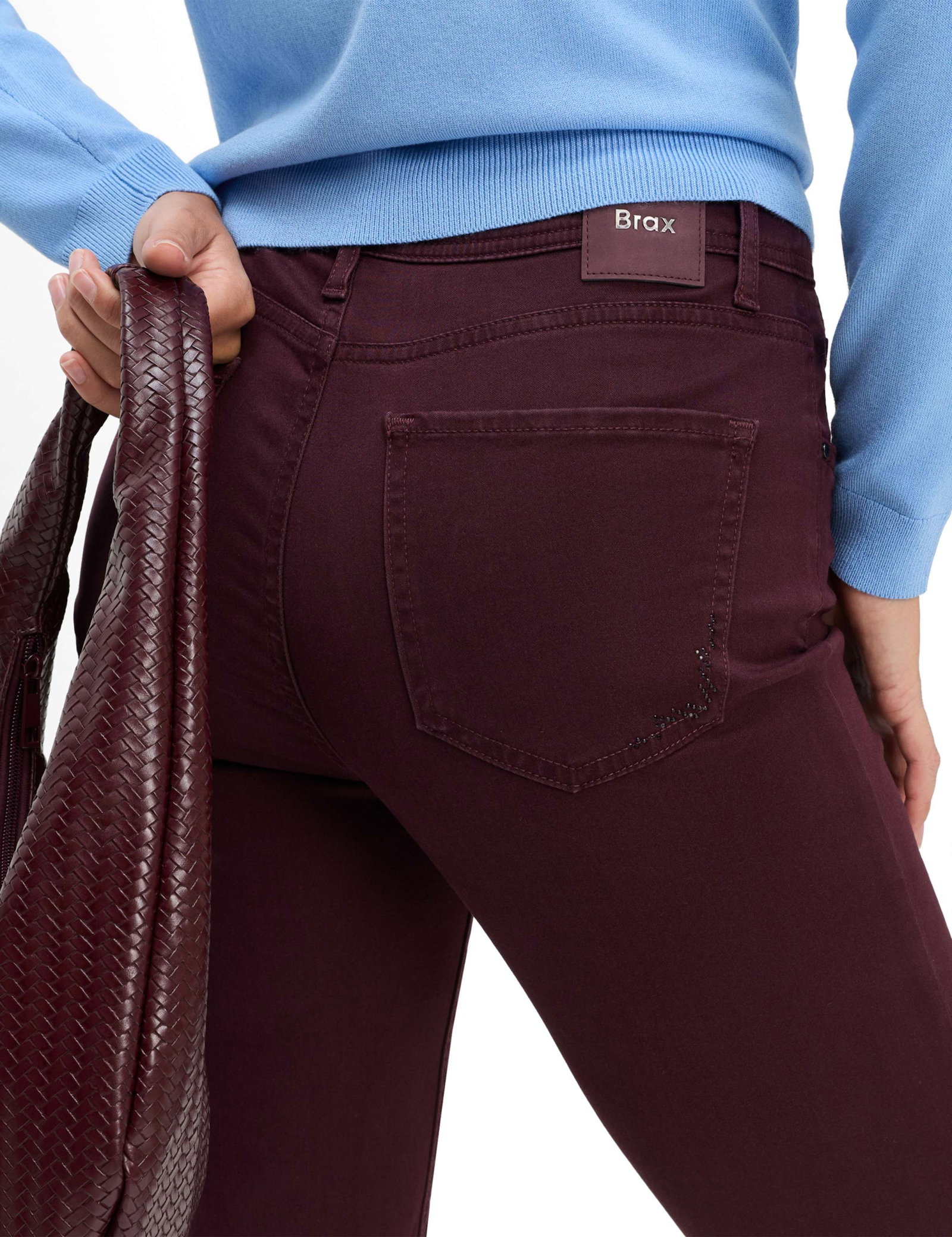 STYLE.CAROLA SNOS, 82 #6