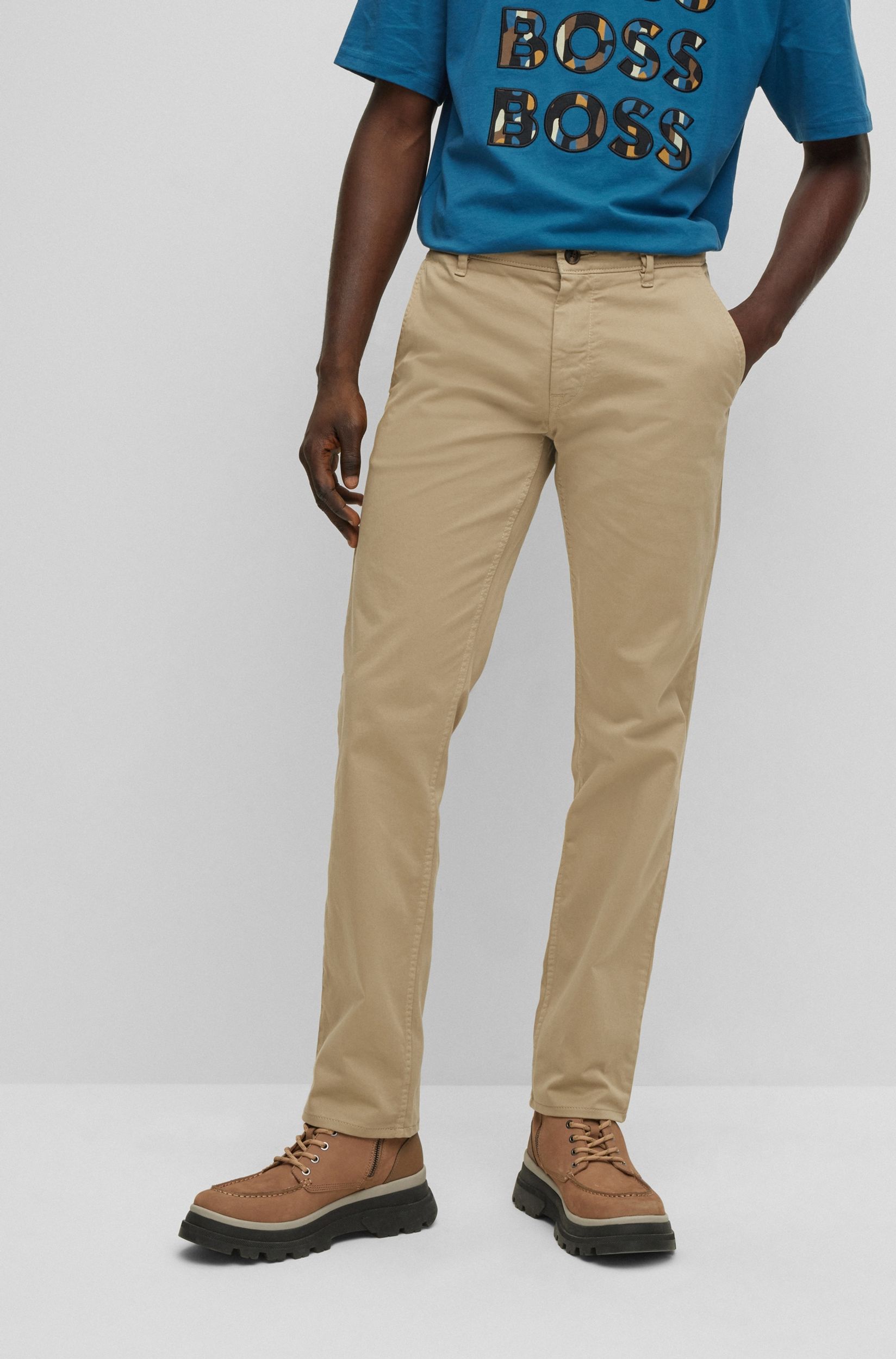 Boss Orange Chino: Eleganter Slim Fit in Pastellbraun