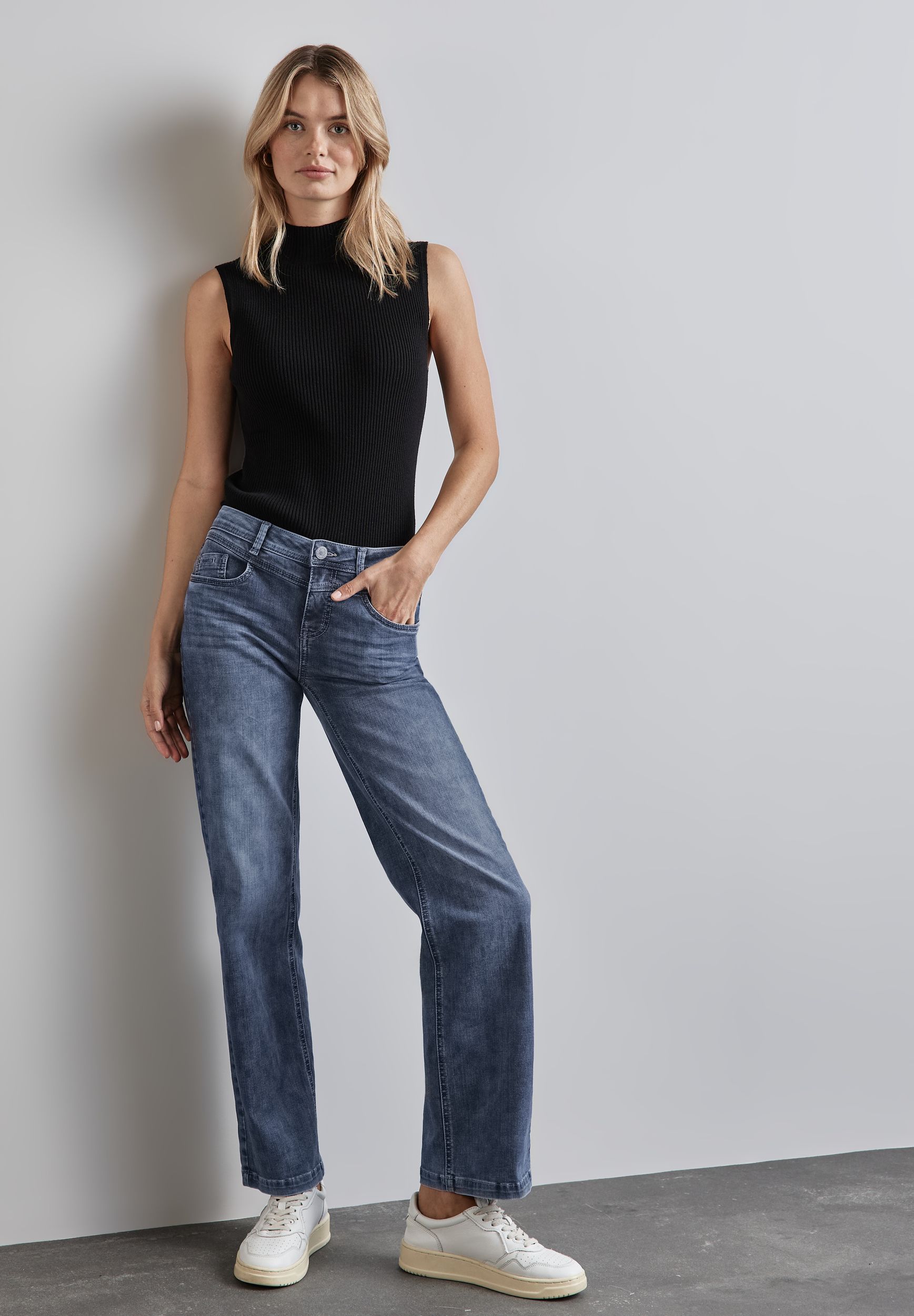  |  Wide Leg Jeans | 33/32 | 4565_16331