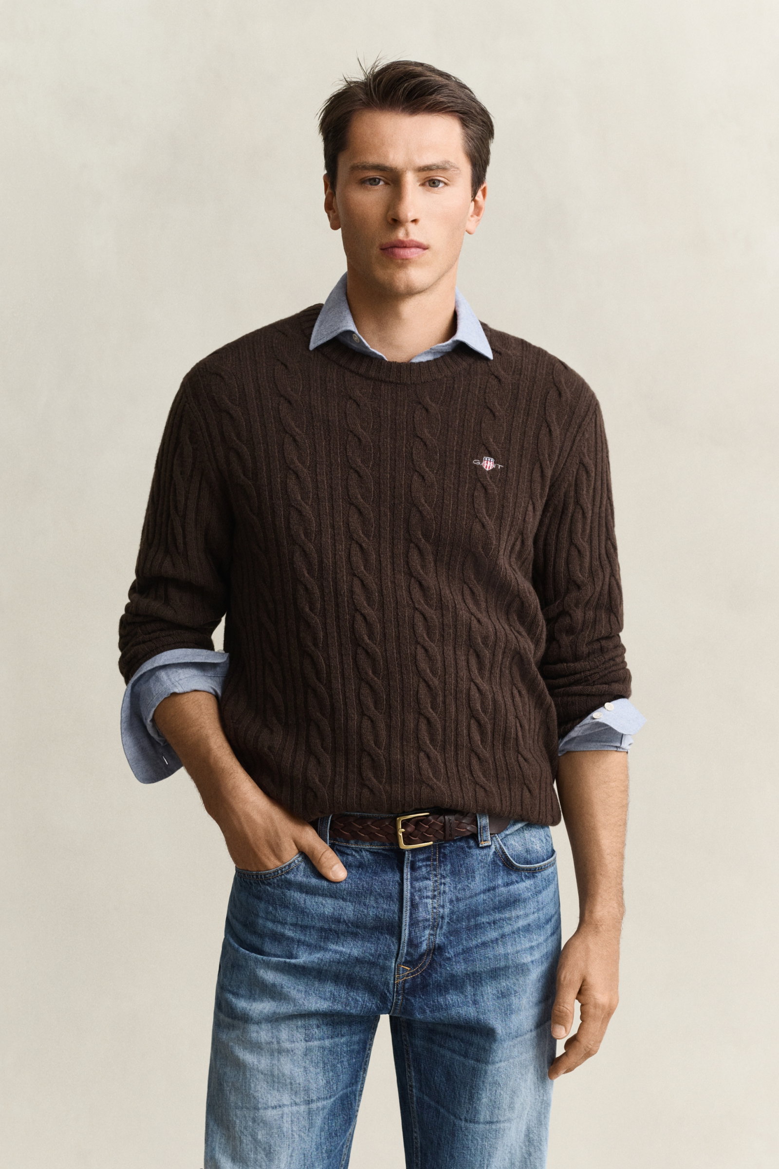 LAMBSWOOL CABLE C-NECK, BLACK BROWN #2
