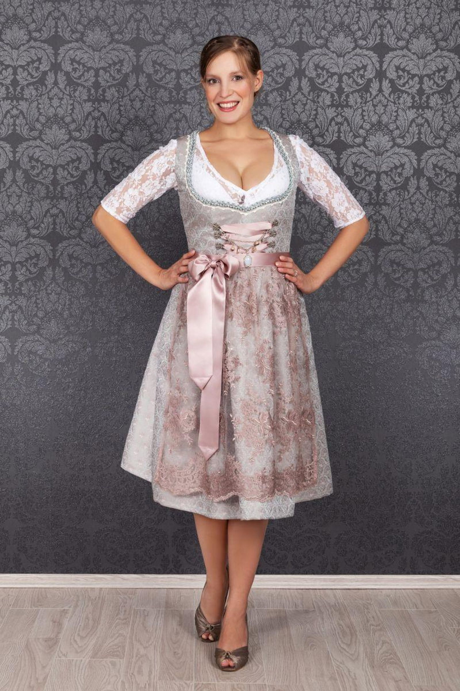 Edelnice Dirndl "Aurelie" #1