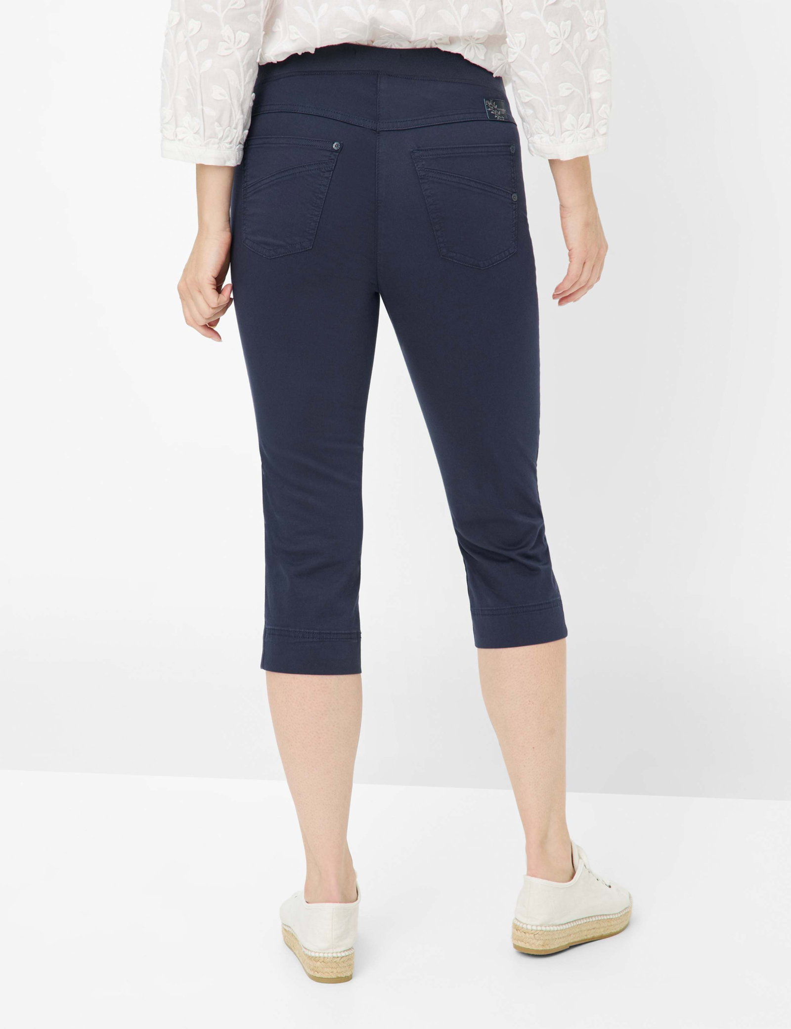 PAMINA CAPRI, NAVY #5