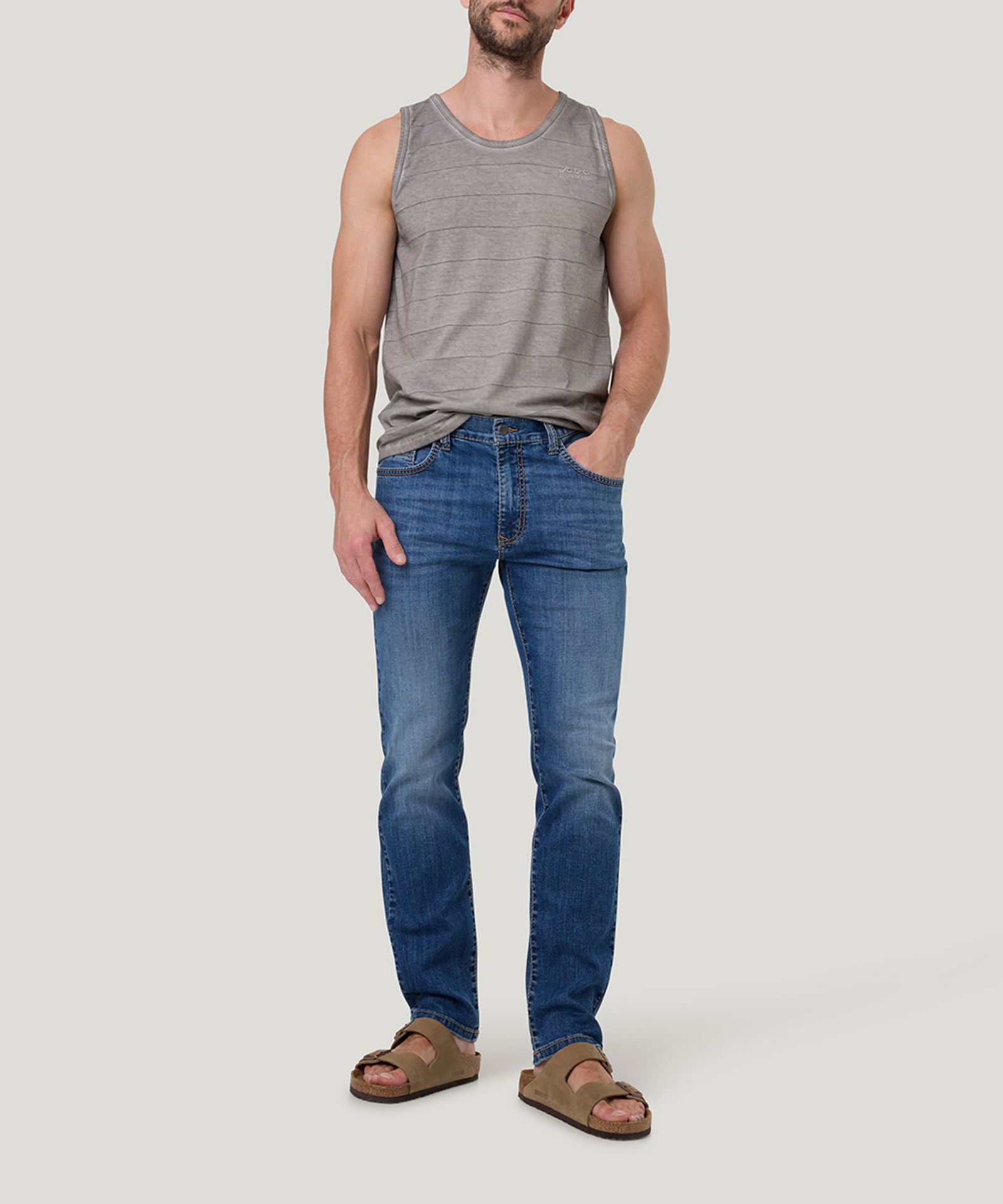 Pioneer |  Pioneer Regular Fit Jeans  | 32/32 | blue used buffies