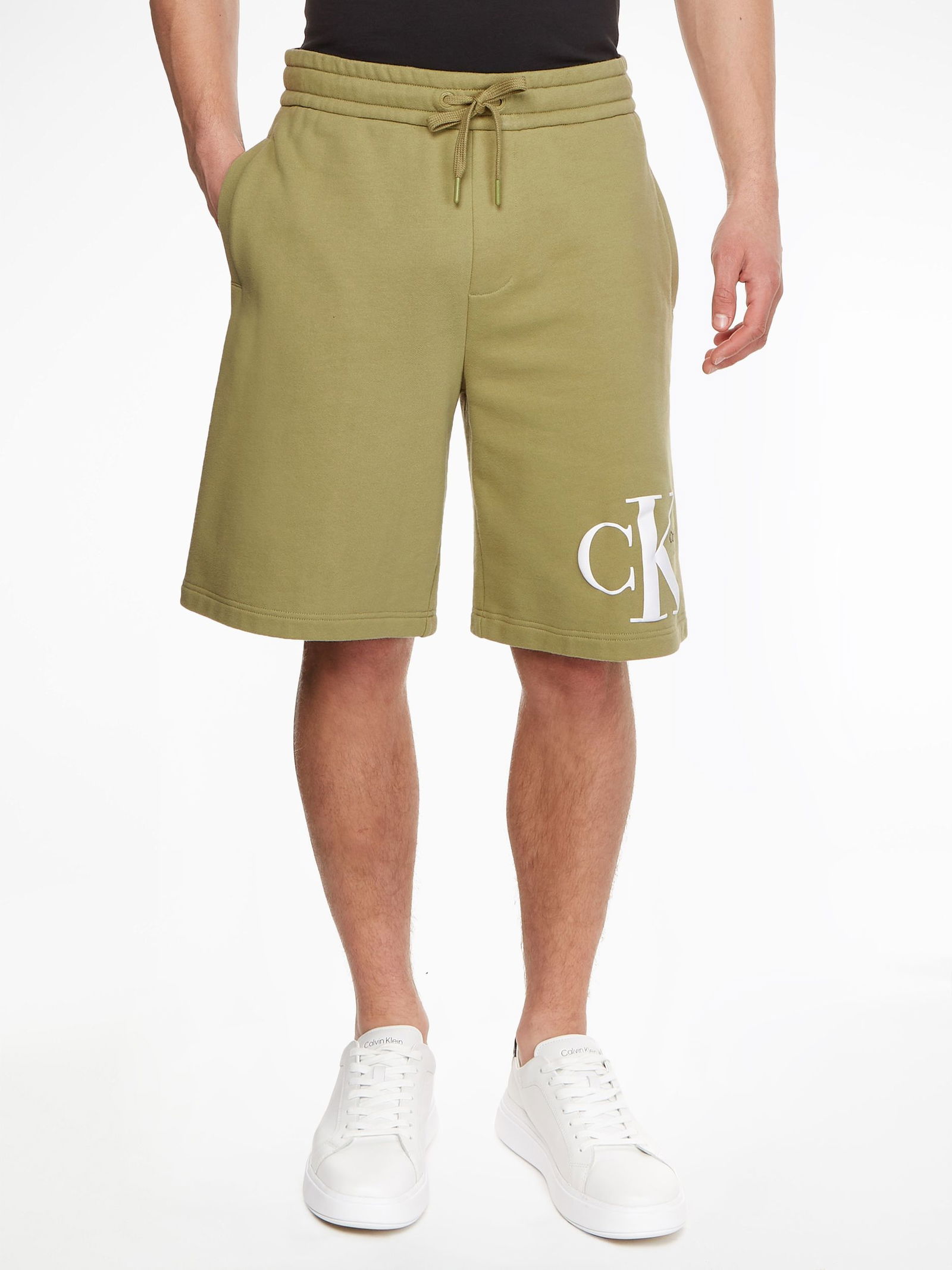 DYNAMIC CK OVERSIZED HWK SHORT