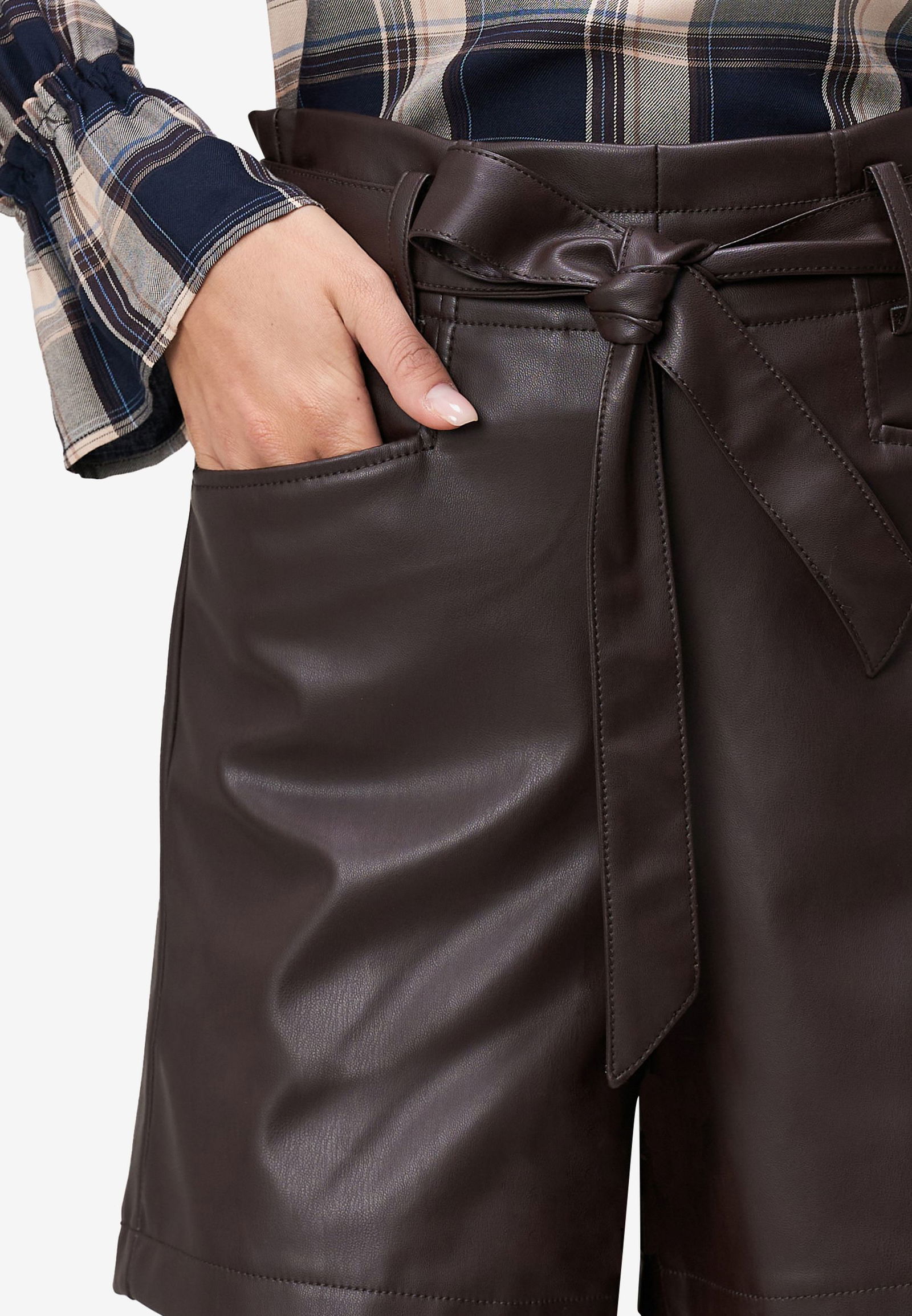 Zero |  Zero Shorts  | 44 | chocolate plum