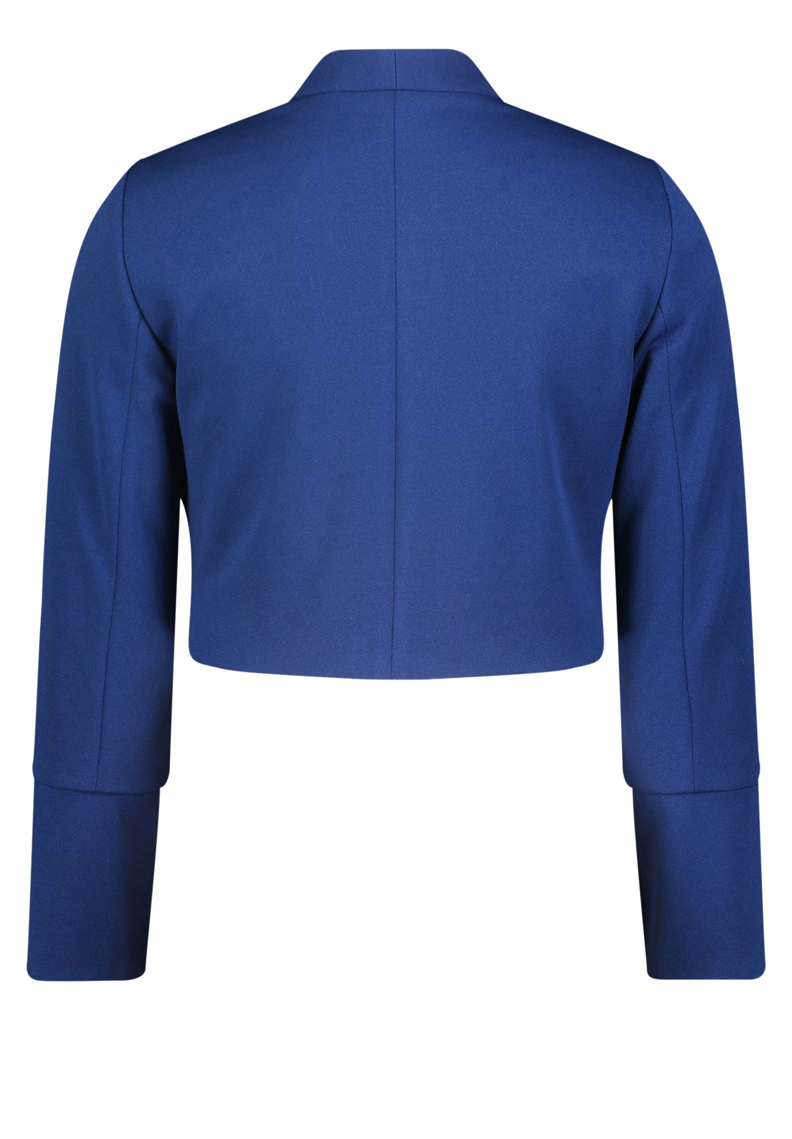 7bfc53503e235c6e23e8c1b4281c02fb Vera Mont Jacke